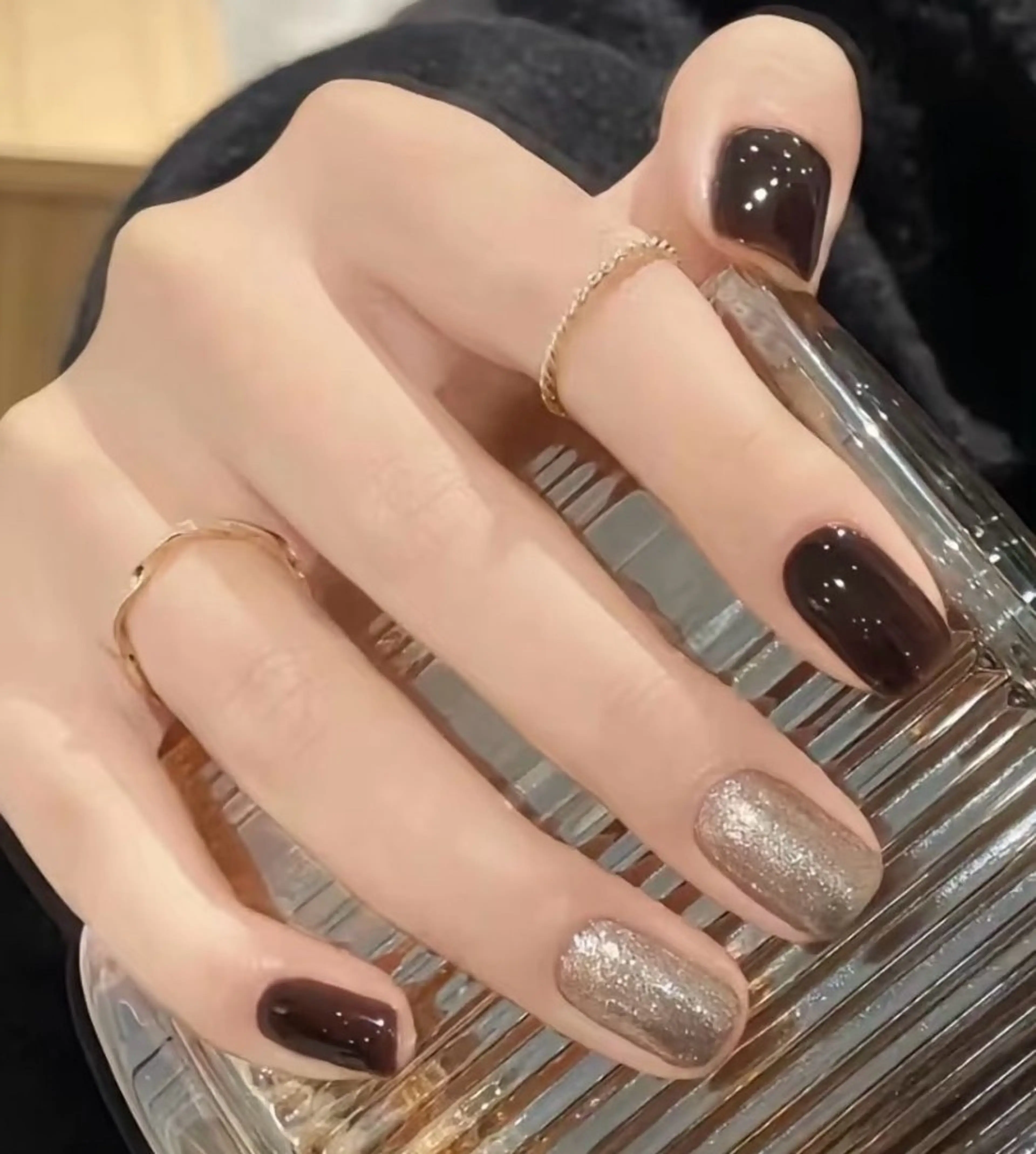 ネイル 高木 維麗絲のネイルデザイン