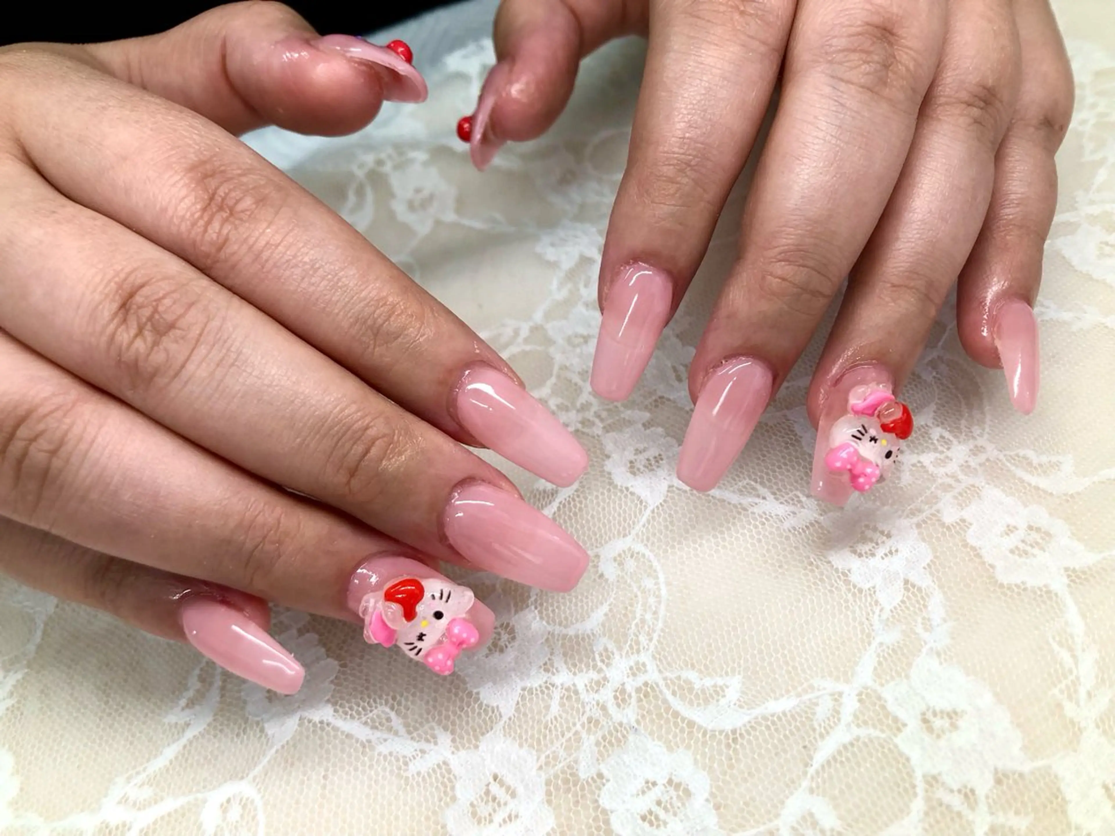 ネイル ピンク ハンドネイル ハンドケア Epokku ネイルサロンのネイルデザイン