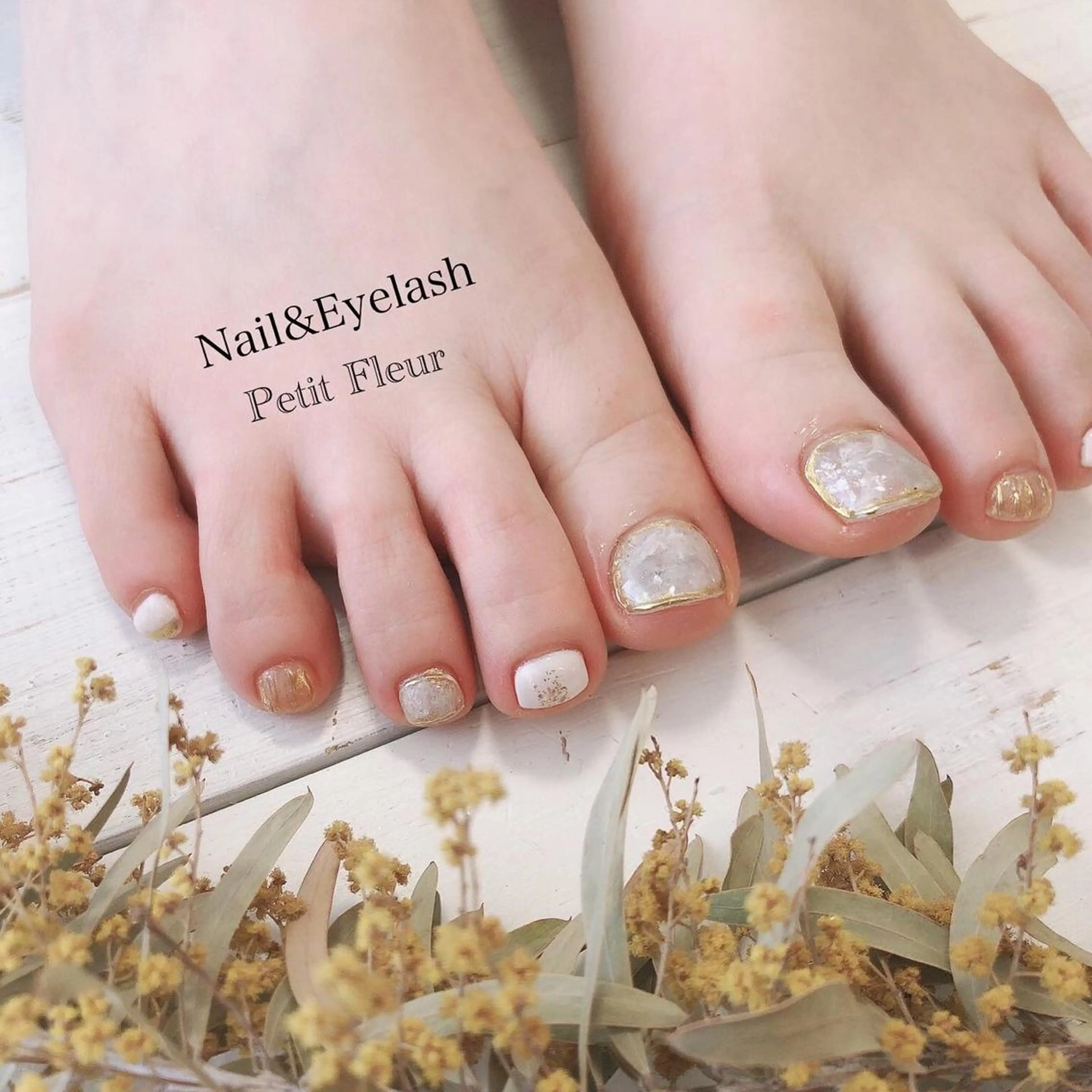 ネイル Petit Fleur所属・青柳 亜梨奈のマツエク・マツパデザイン