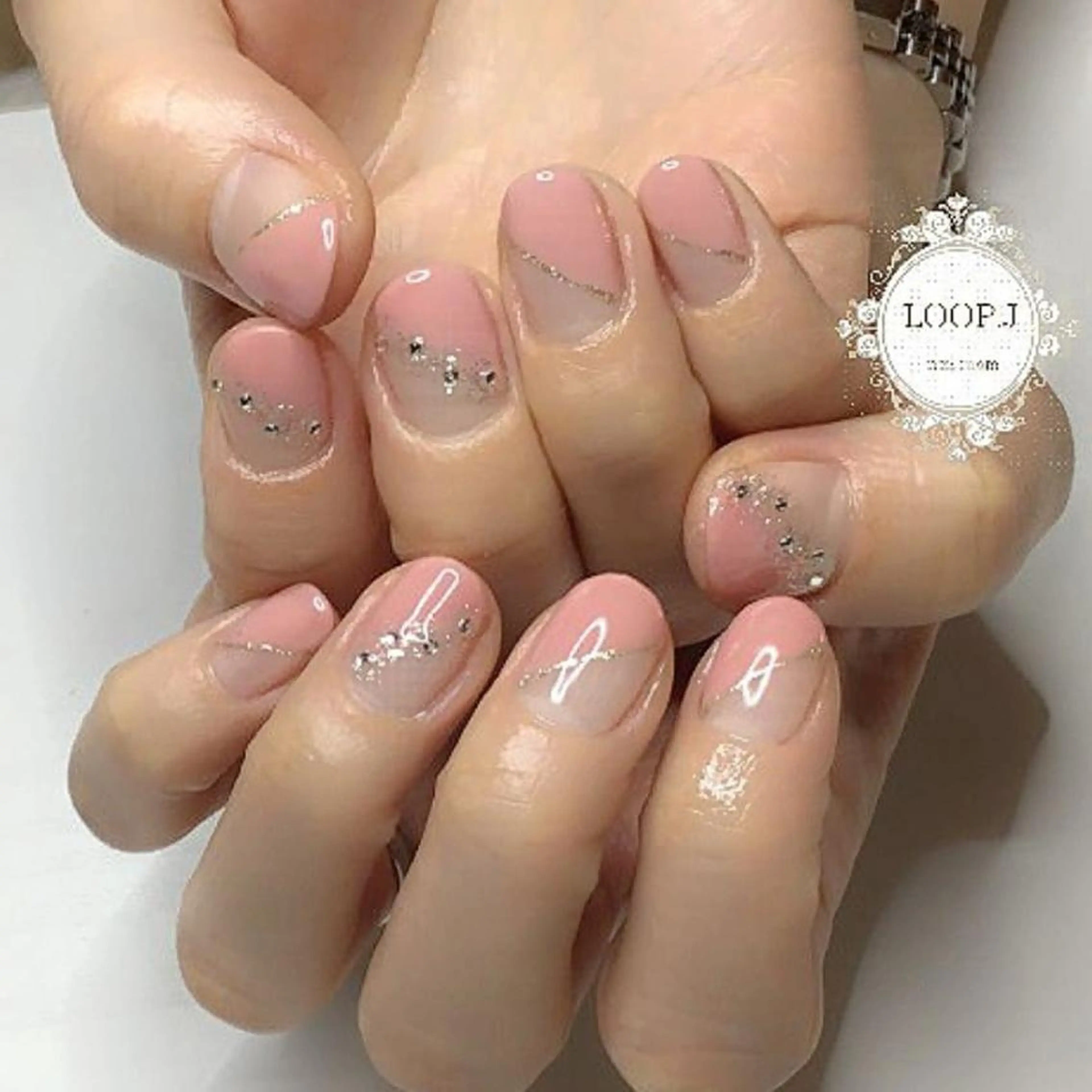 ネイル おおくぼ めぐみのネイルデザイン