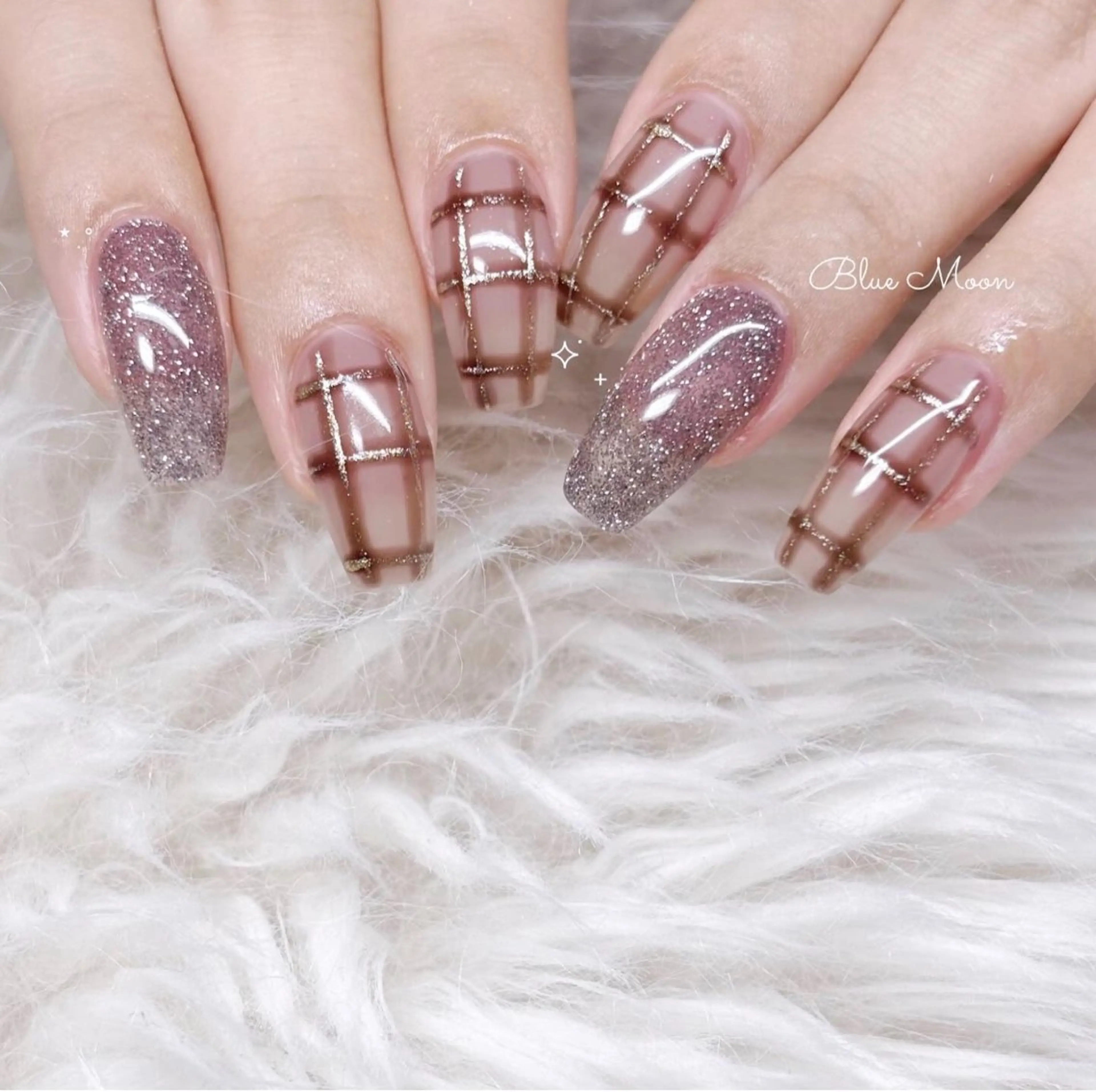 ネイル ハンドネイル フットネイル ハンドケア nail salon Blue Moonのネイルデザイン