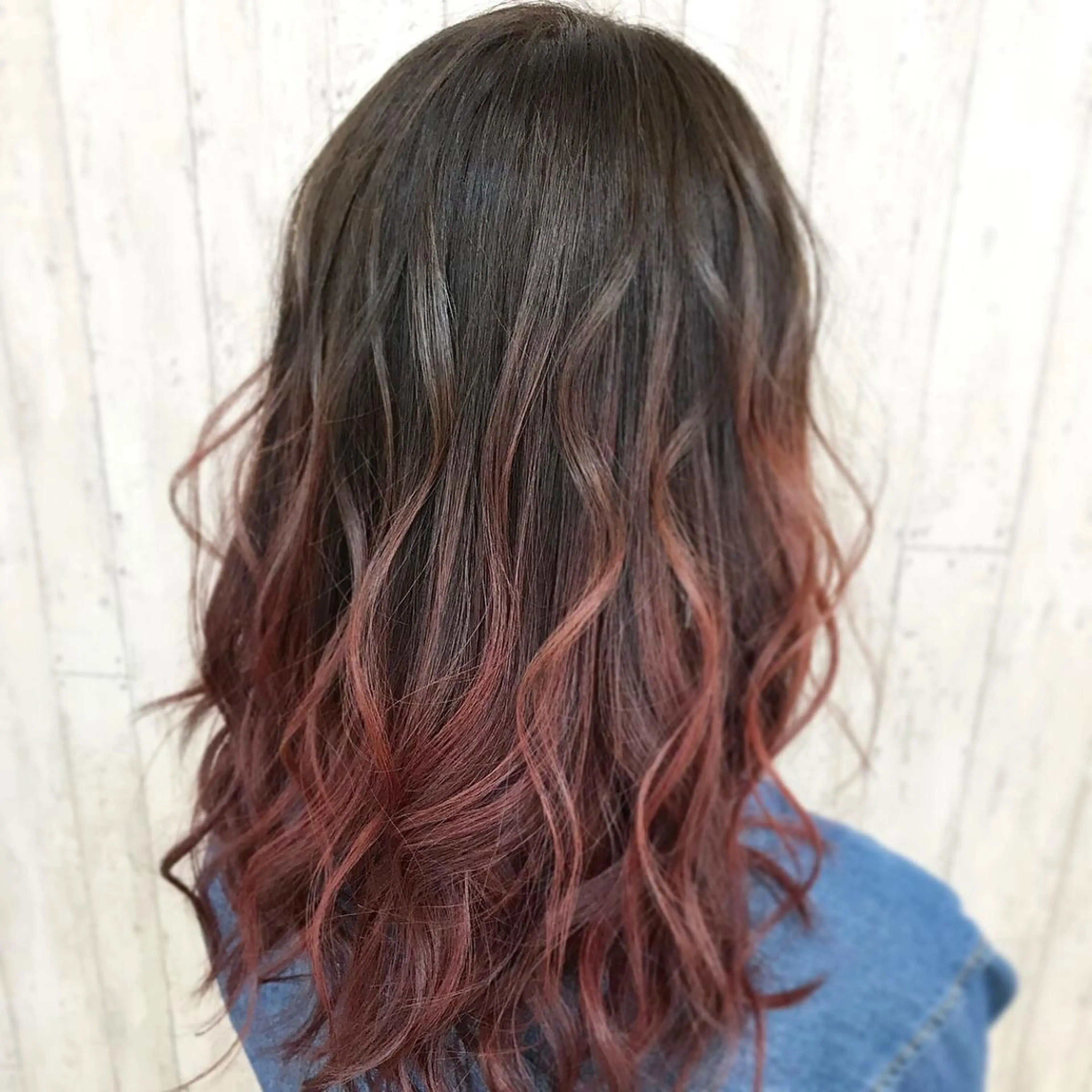 セミロング カラー グラデーションカラー ピンクカラー kazufumi ..のヘアスタイル