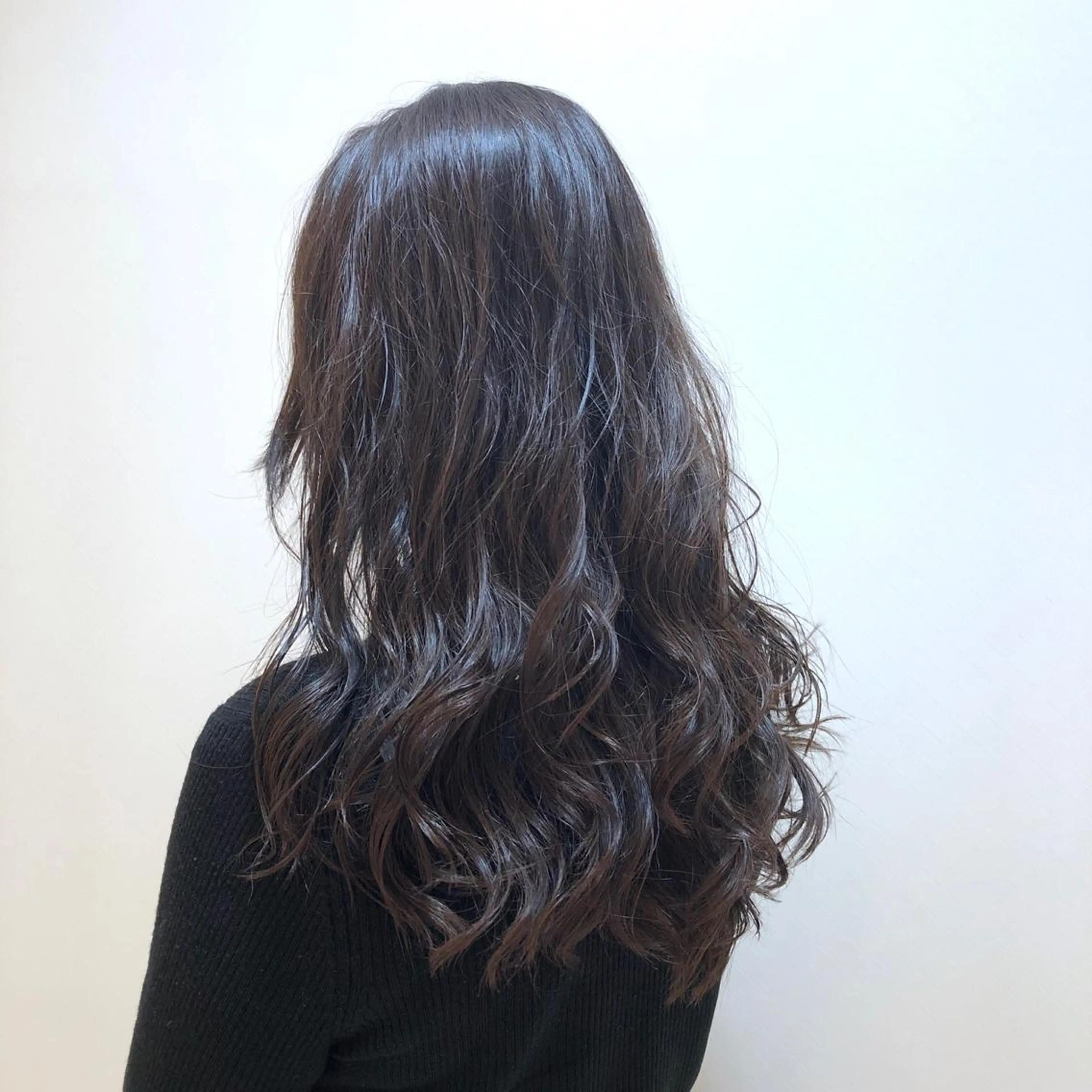 ロング カラー イルミナカラー カット ヘアカラー トリートメント 🌈ぷる艶カラー🌈 髪質改善👑柳沼尚貴のヘアスタイル