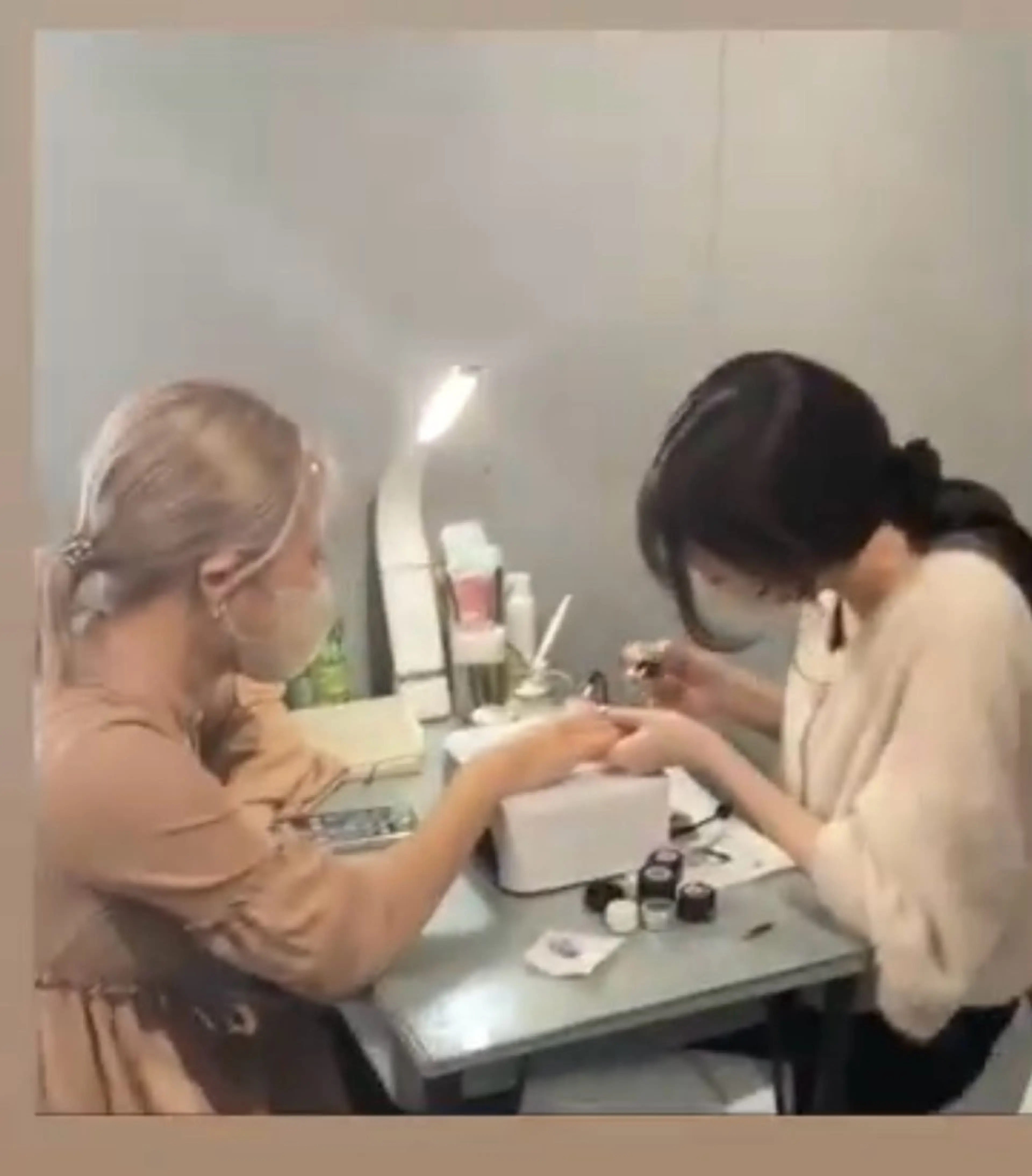 LAVISH nail salonのネイルデザイン