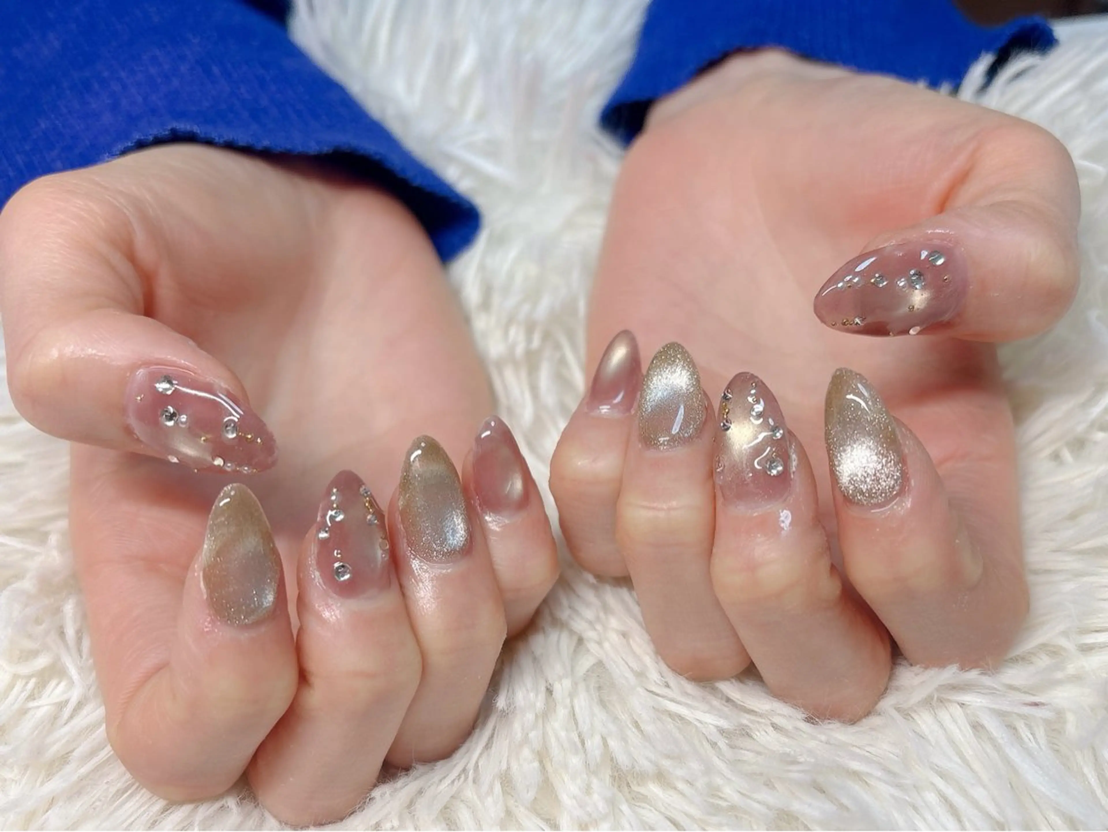 ネイル ハンドネイル パッチリオメメ Lianaのネイルデザイン