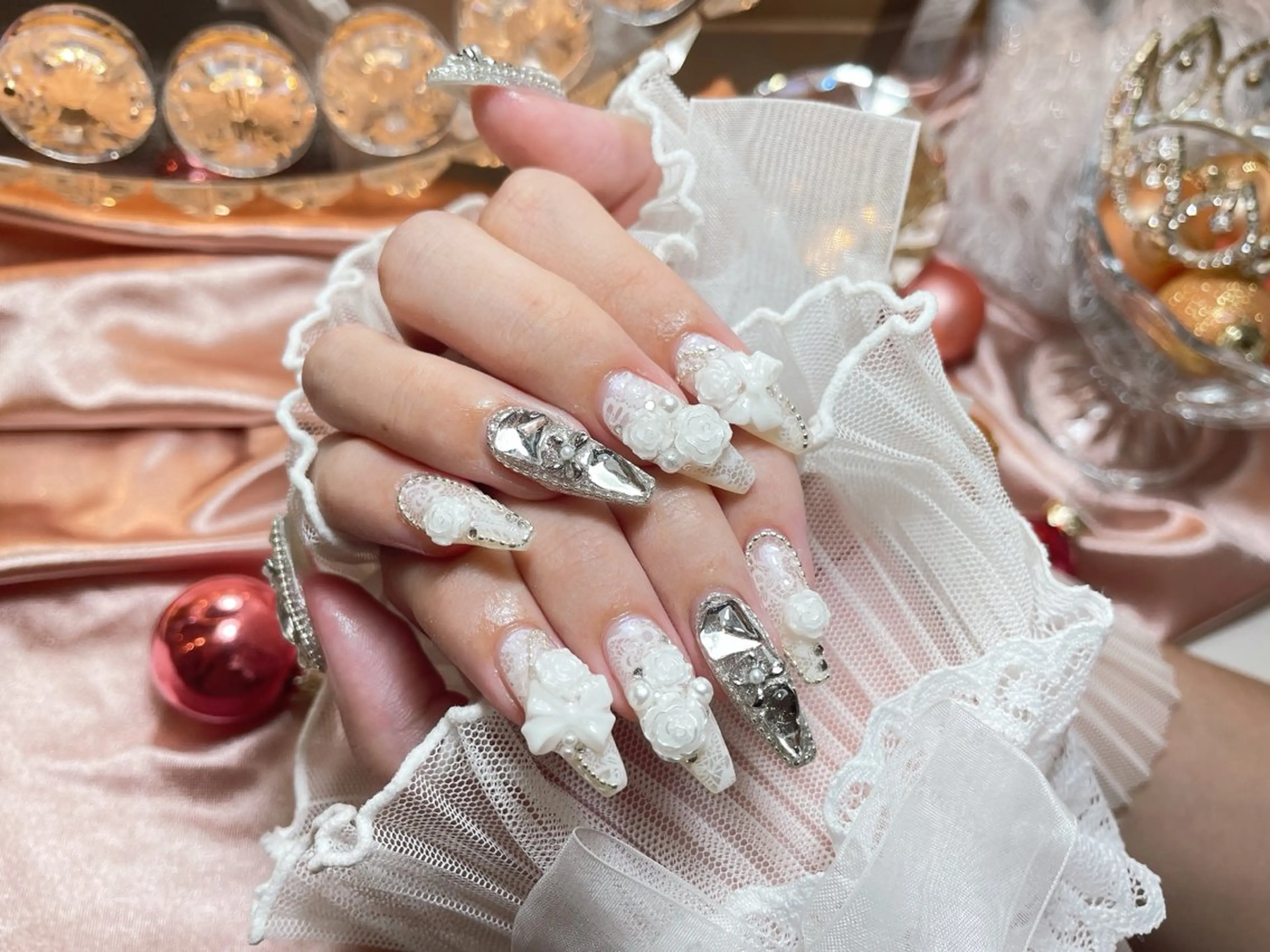 ネイル 23時まで❤︎韓国、 ワンホンネイルのネイルデザイン