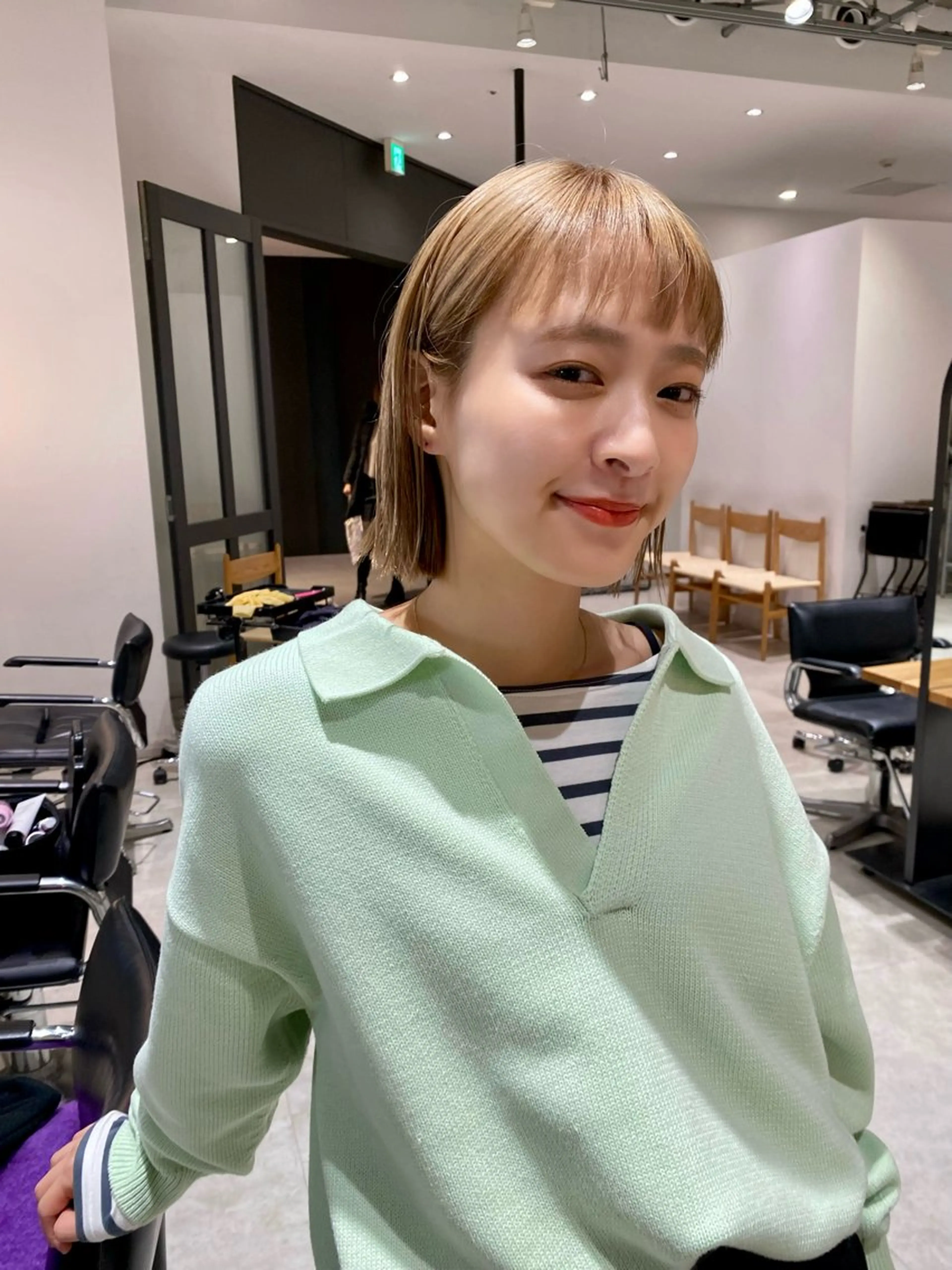 ショート カラー ハイトーンカラー ボブ カット ヘアカラー トリートメント 似合わせカット レイヤー/ボブのヘアスタイル