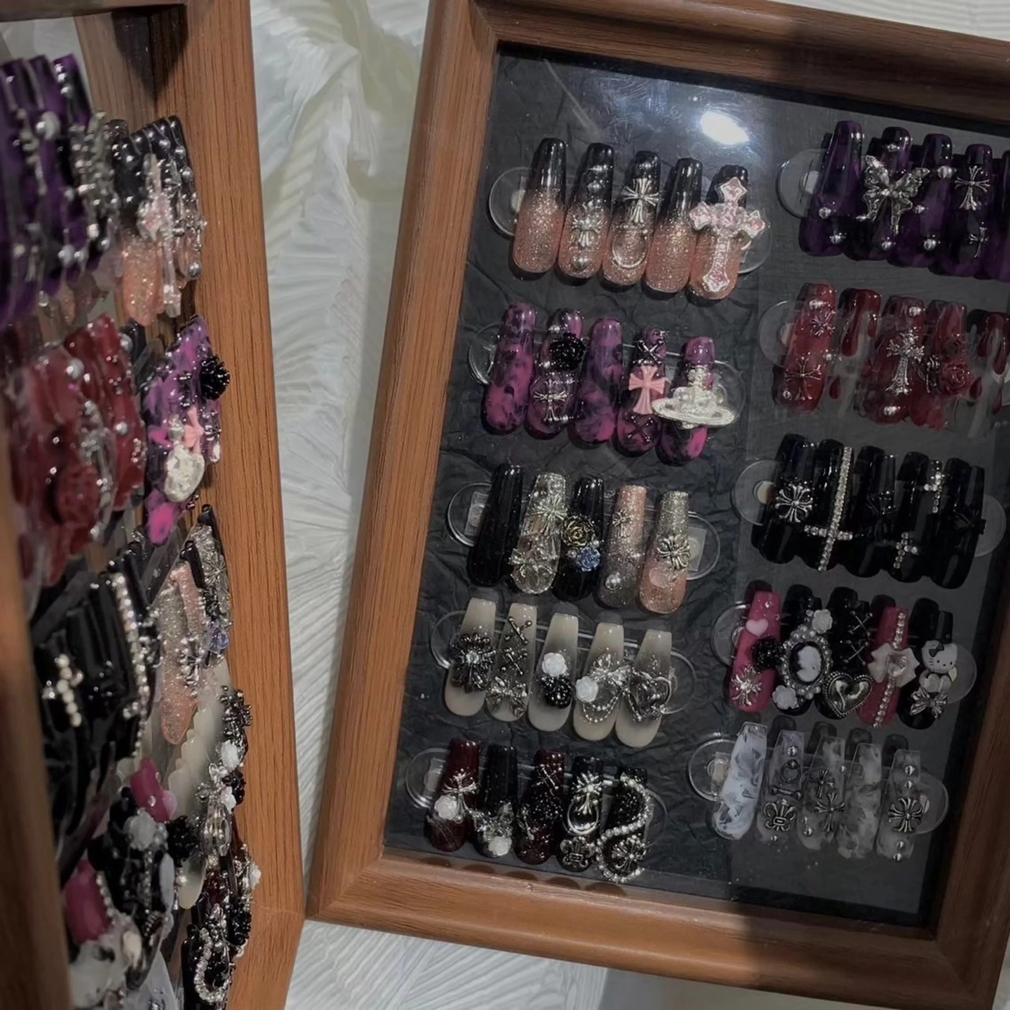 🆕【オフあり】長さだし10本➕闇かわmode★地雷系定額design꒰ঌ†❤︎†໒꒱の写真