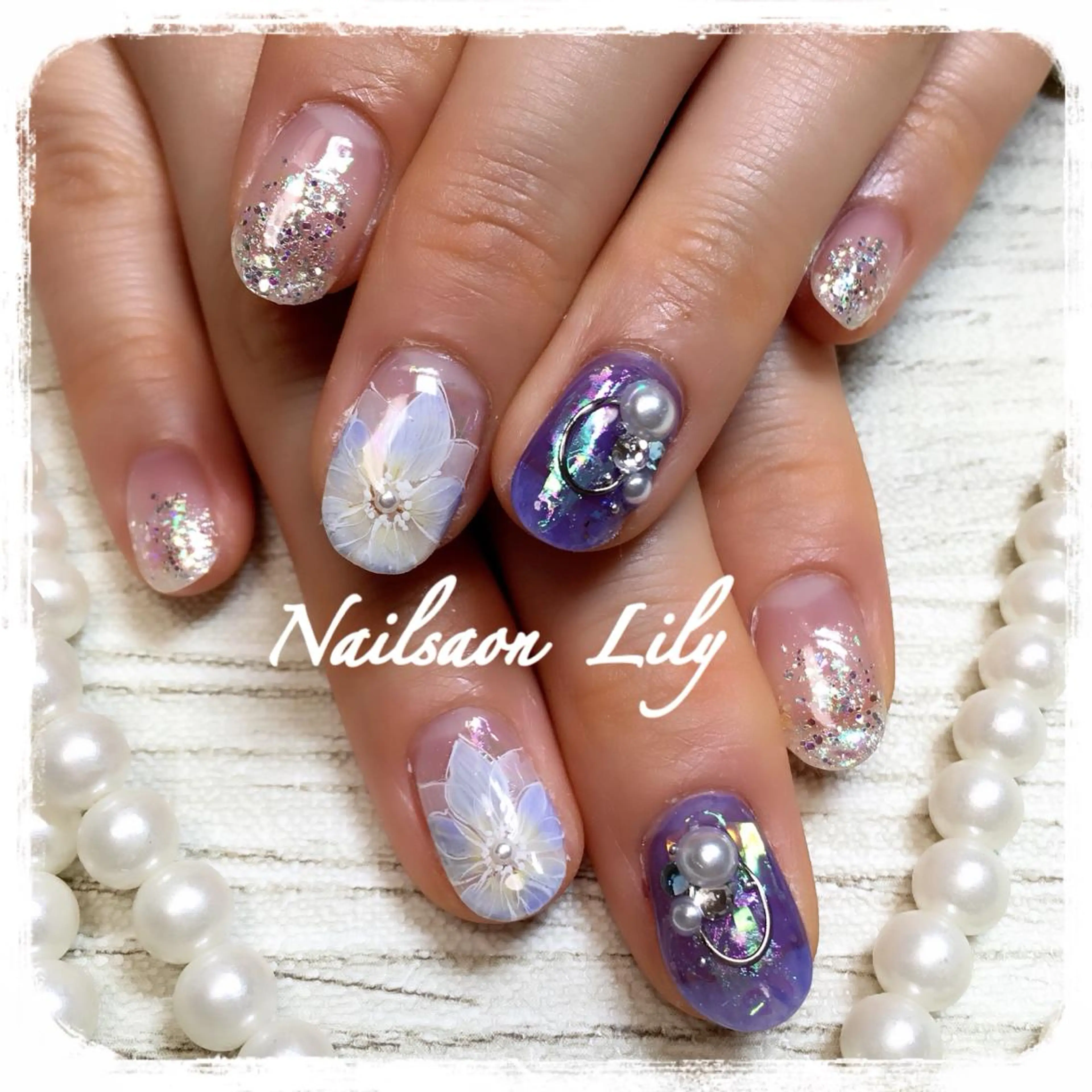 ネイル フラワーネイル Nailsalon Lilyのネイルデザイン