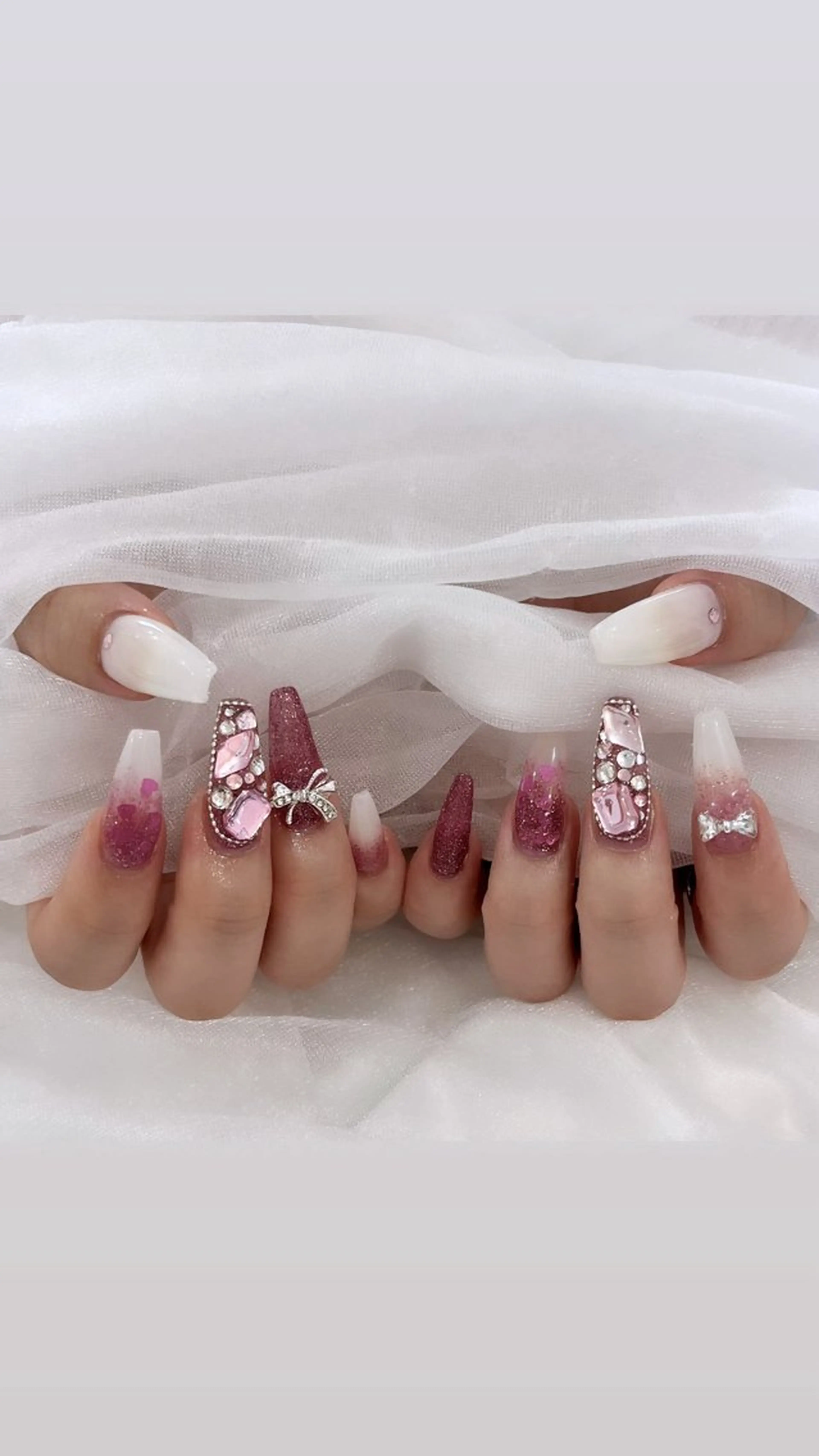 ネイル SALON ELVI.所属・SALON ELVI.のネイルデザイン