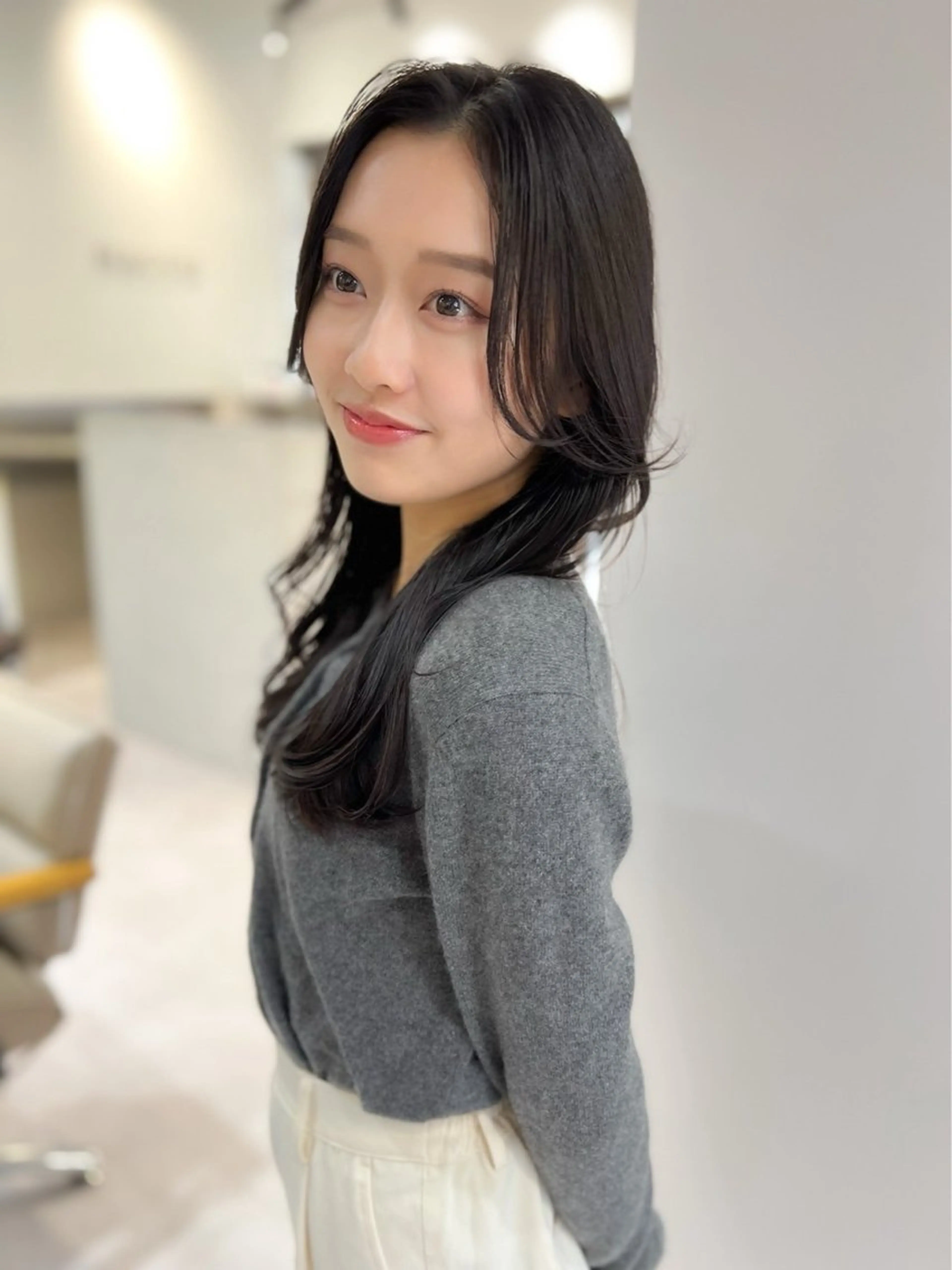 ロング カラー ヘアアレンジ 立川🤍韓国ヘア/ レイヤー🇰🇷🖤のヘアスタイル