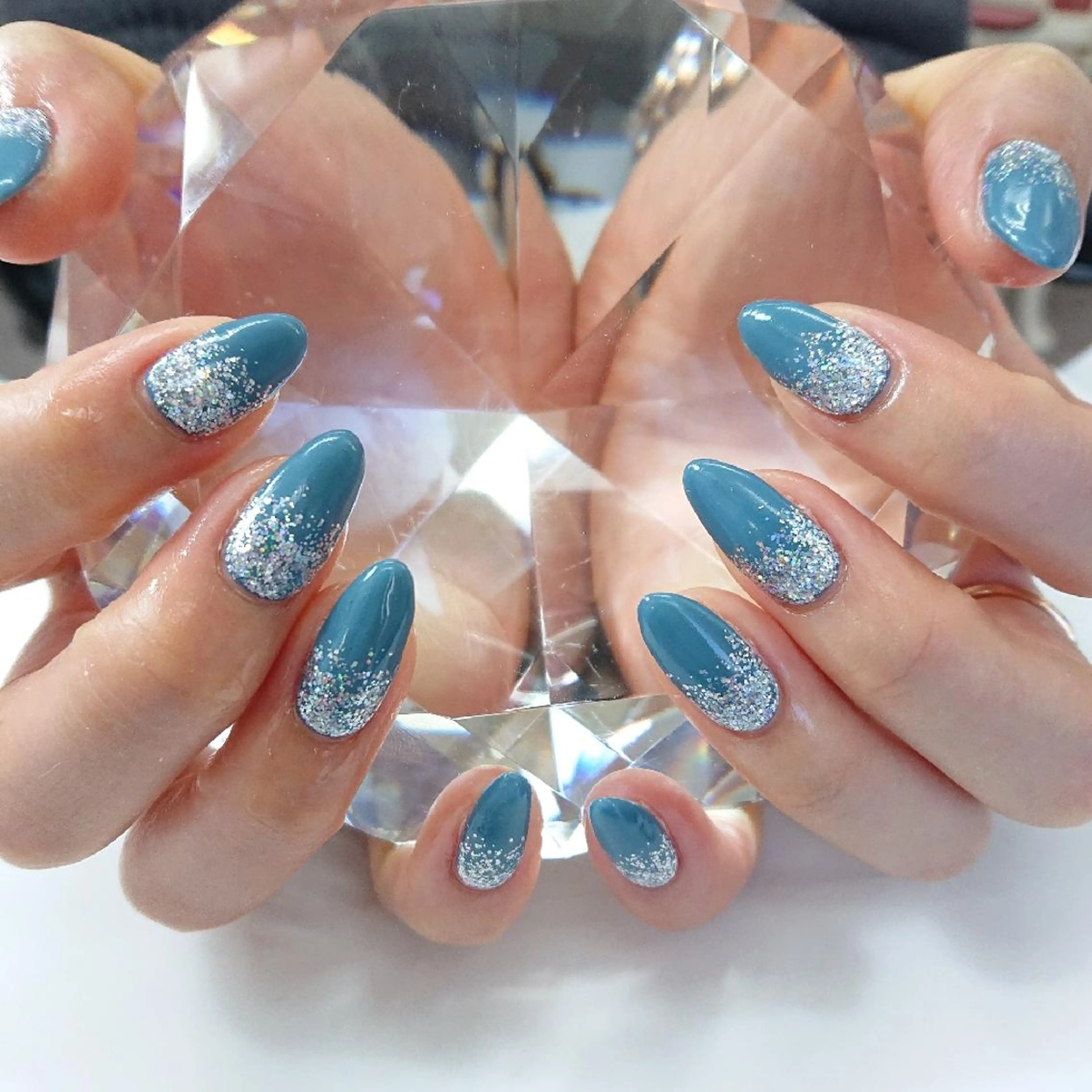 ネイル ブルー キラキラネイル ラメ(グリッター) Coco Girlsのネイルデザイン