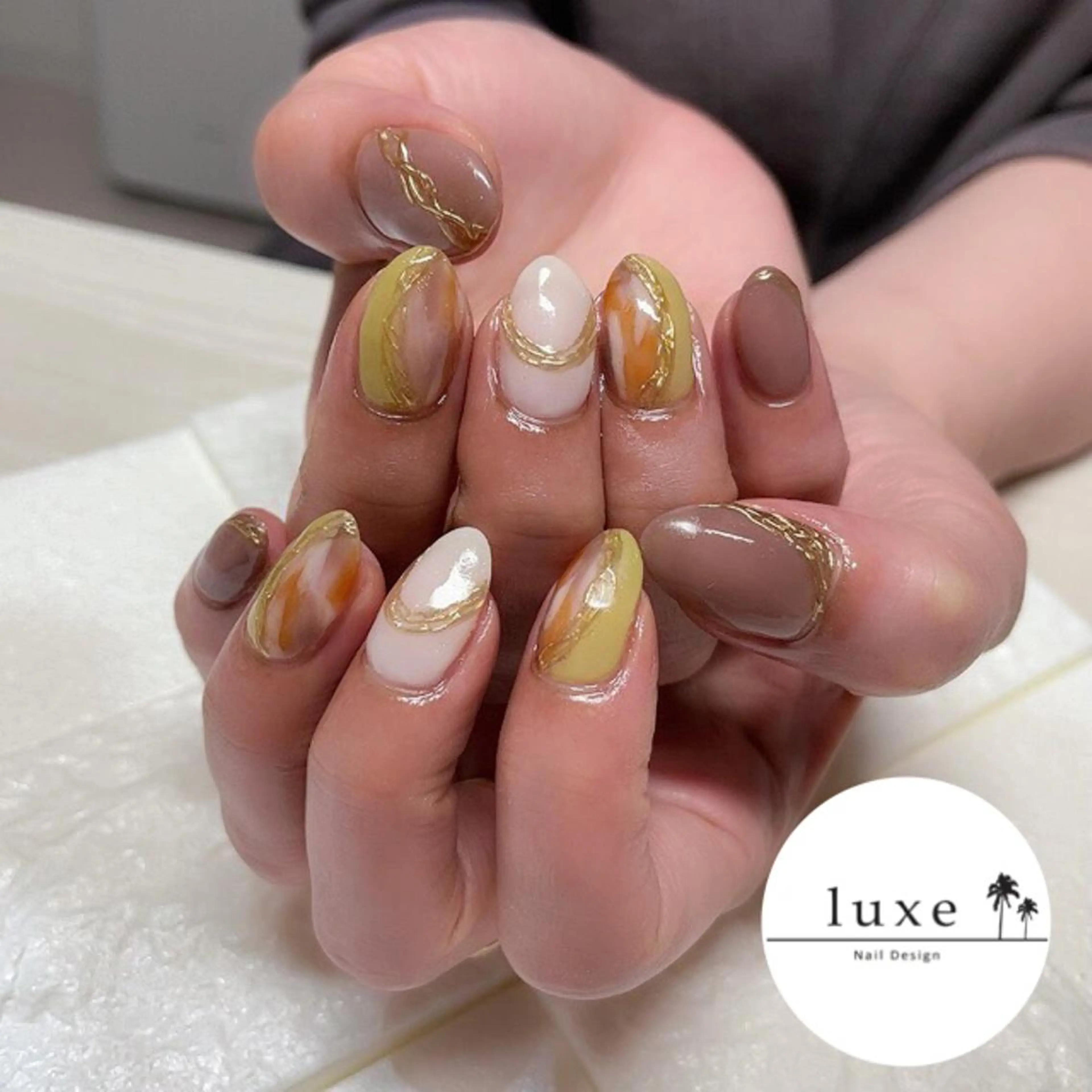 ネイル luxe NailDesignのネイルデザイン