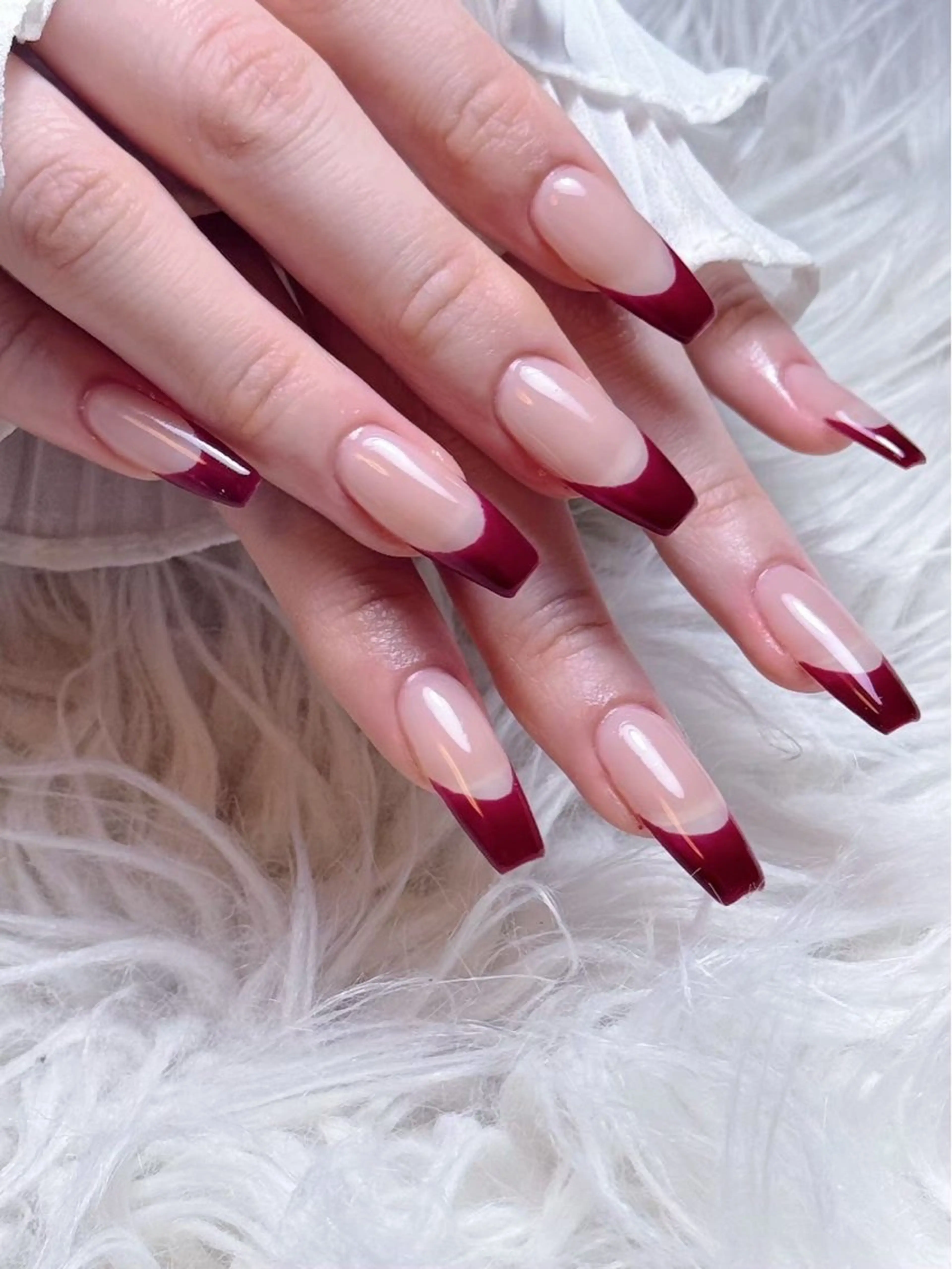 🩷チップ長さだし10本🩷フレンチ（ベース色付き）　オフ無しの写真