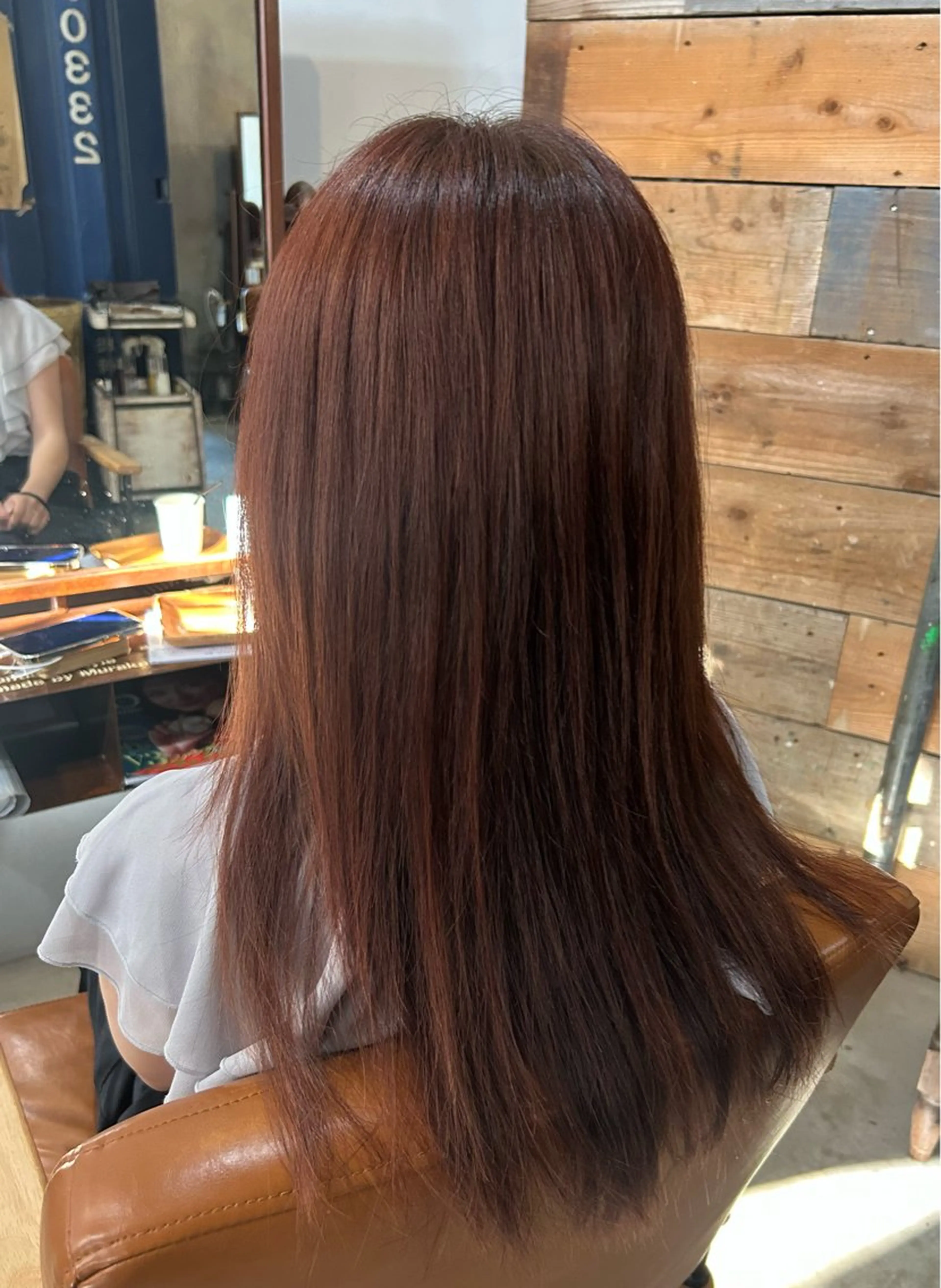 ロング カラー ブリーチ ブラウンカラー ブリーチなしカラー alex  republic所属・牛尾 綾花のヘアスタイル