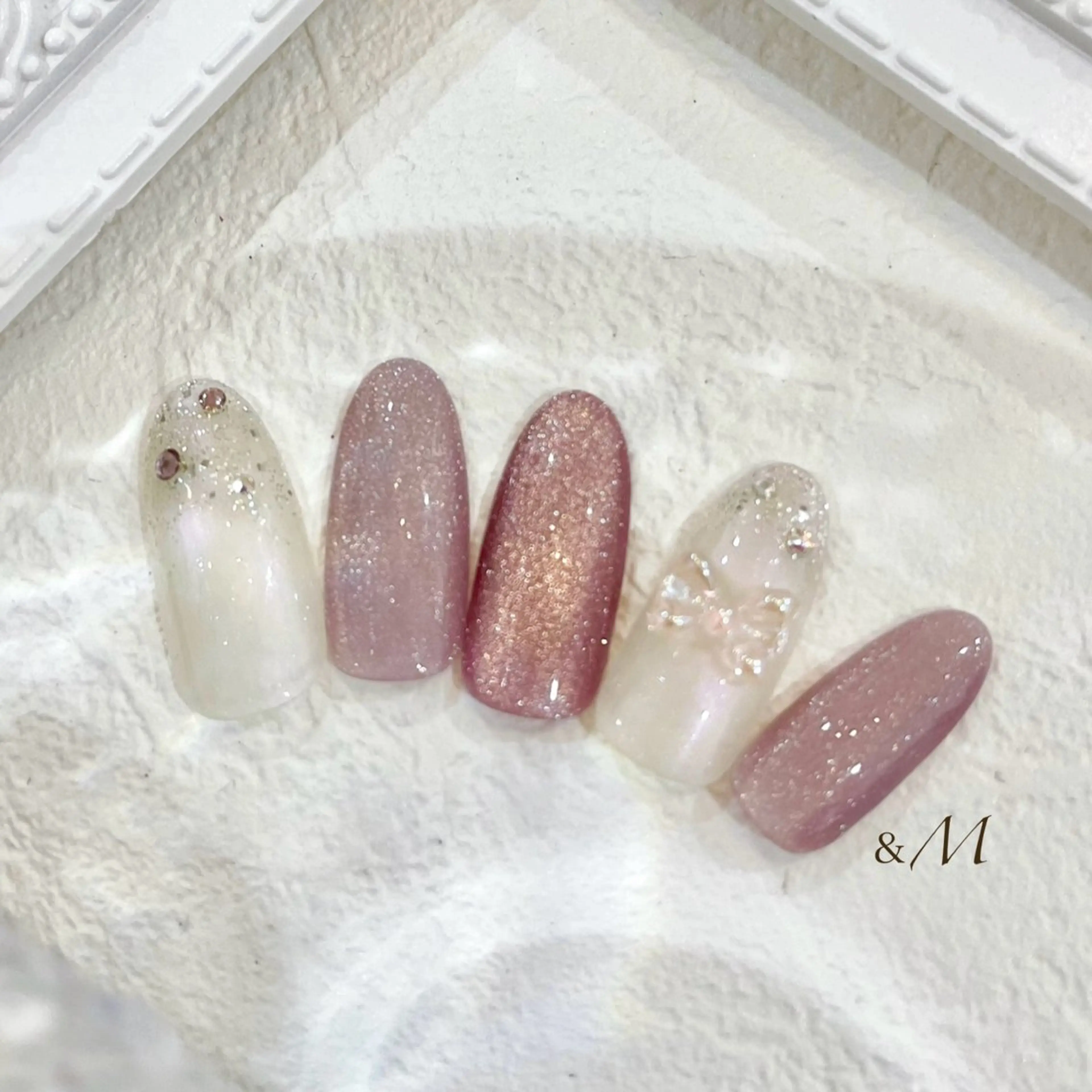 ネイル ハンドネイル アンドエム ＆Ｍのネイルデザイン