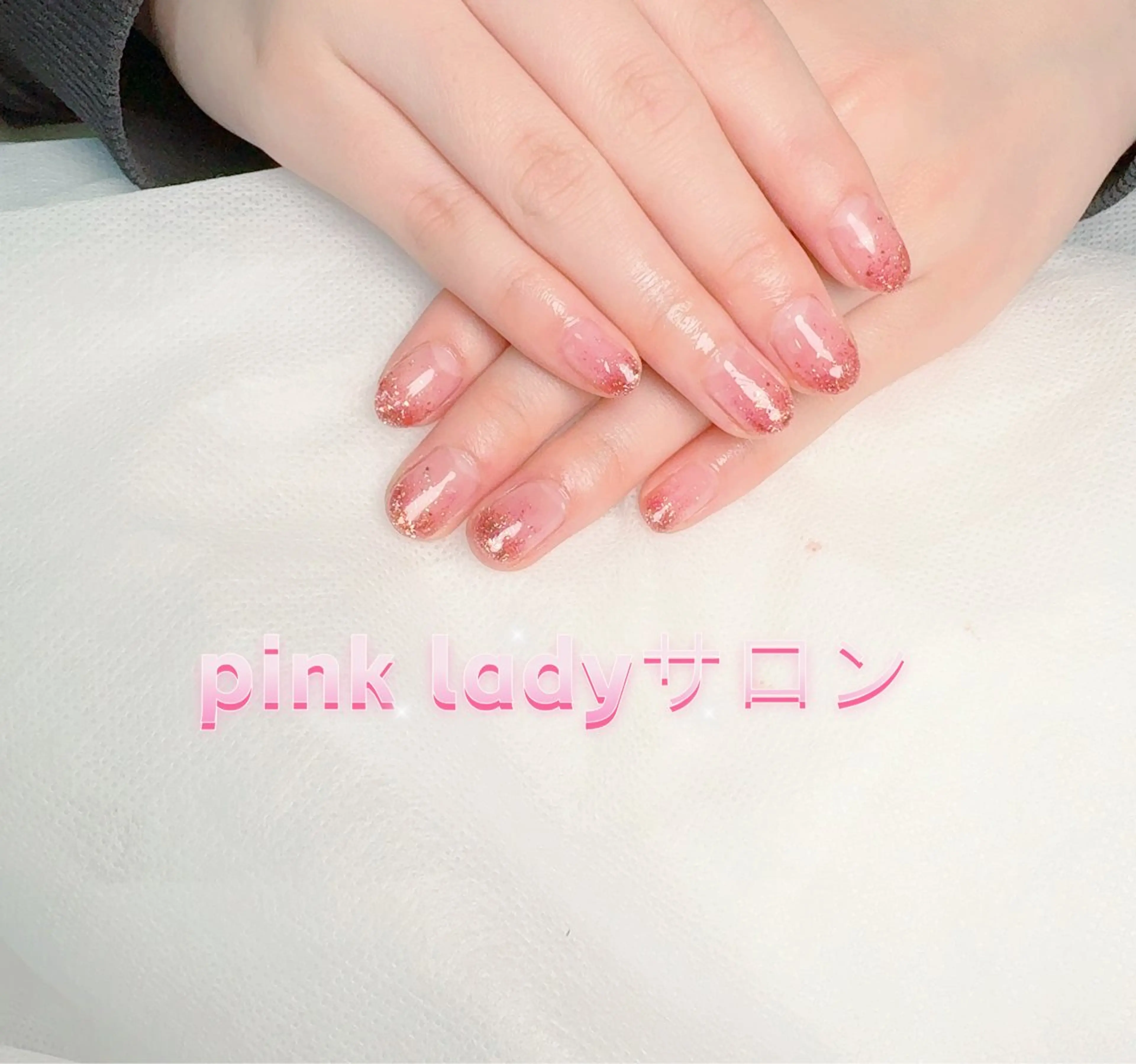 ネイル pink ladyサロン所属・べ にのネイルデザイン