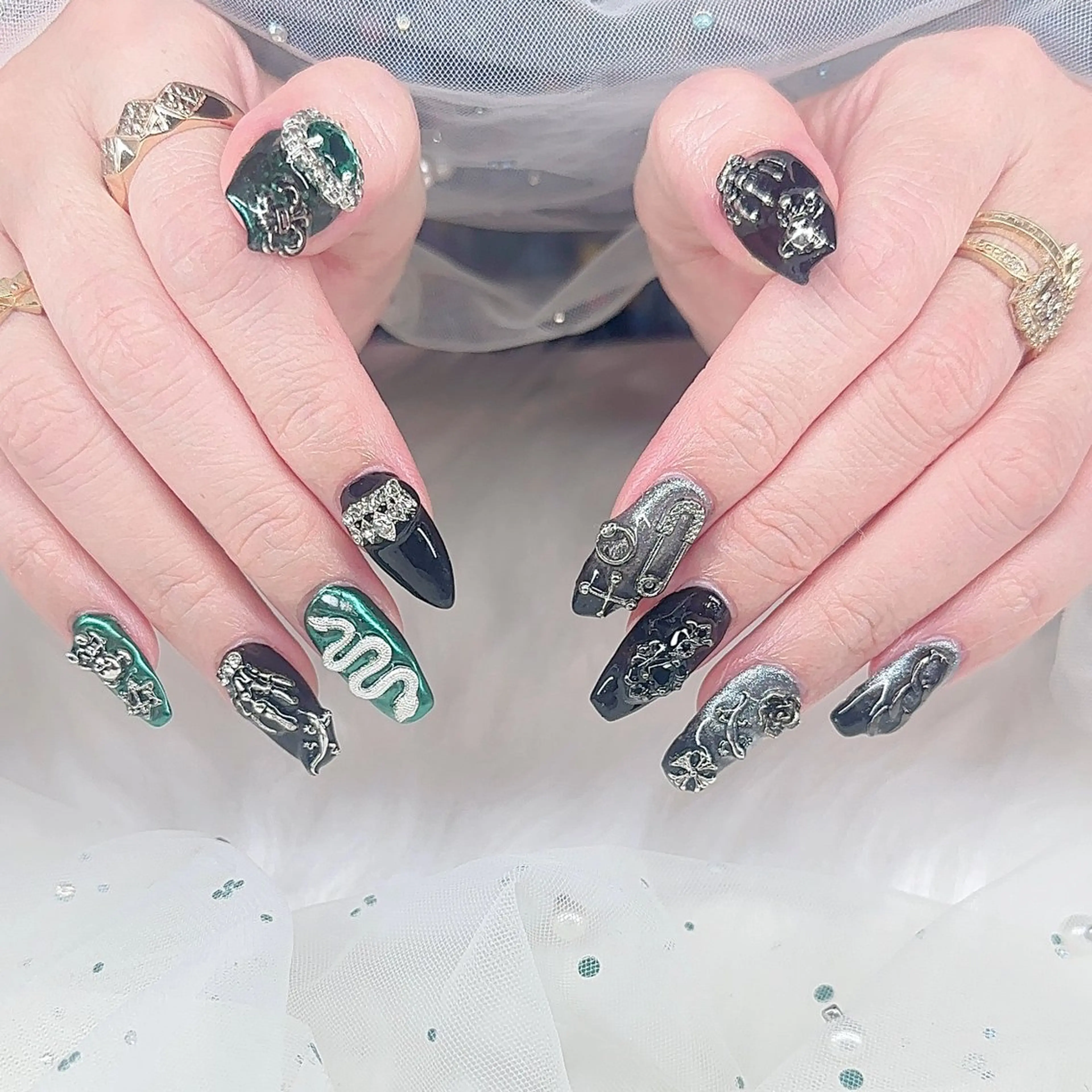ネイル R.J.S⌘nail所属・R.J.S⌘ nailのネイルデザイン