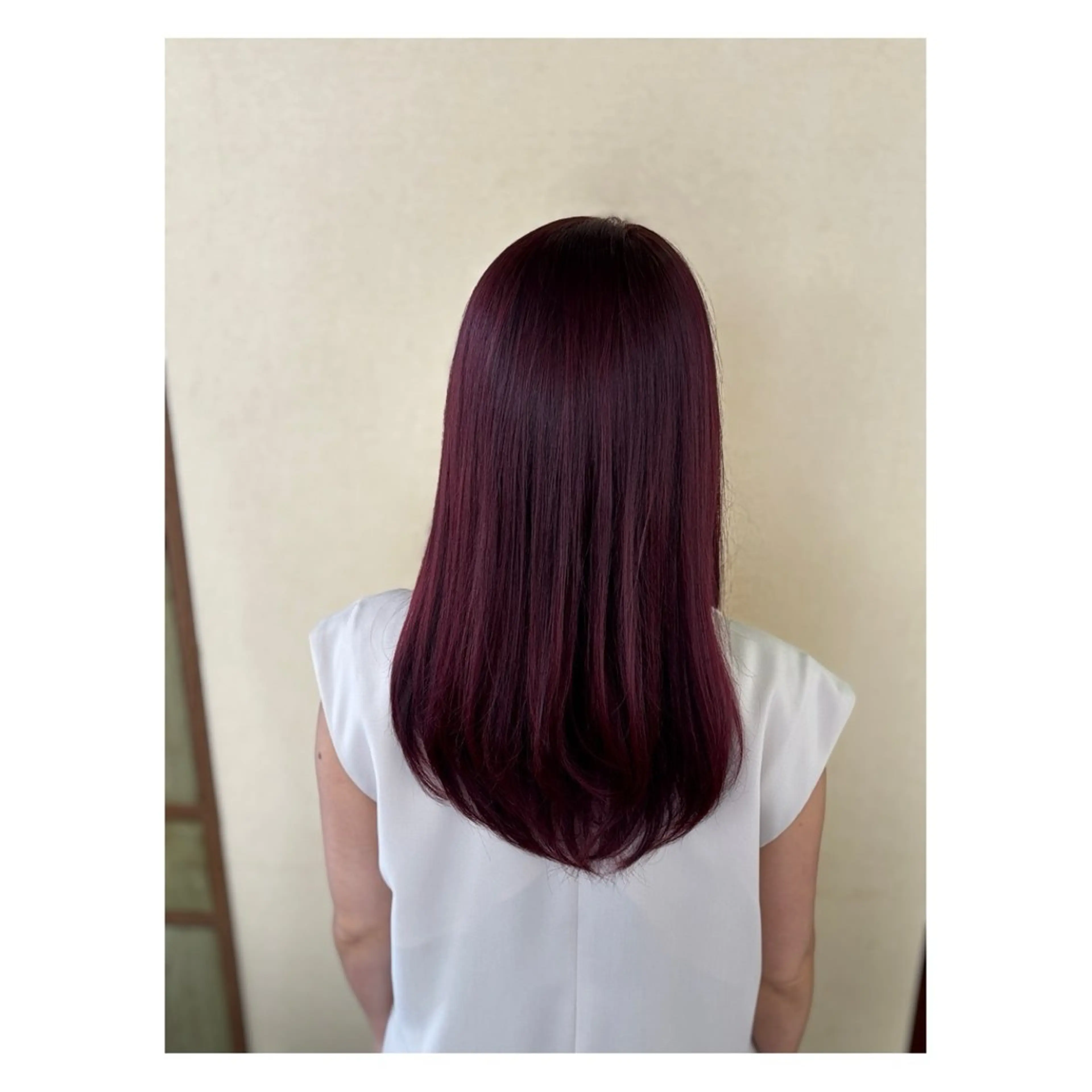 セミロング カラー ボルドーカラー 髪質改善 レイヤーカット cmake所属・. kanokoのヘアスタイル