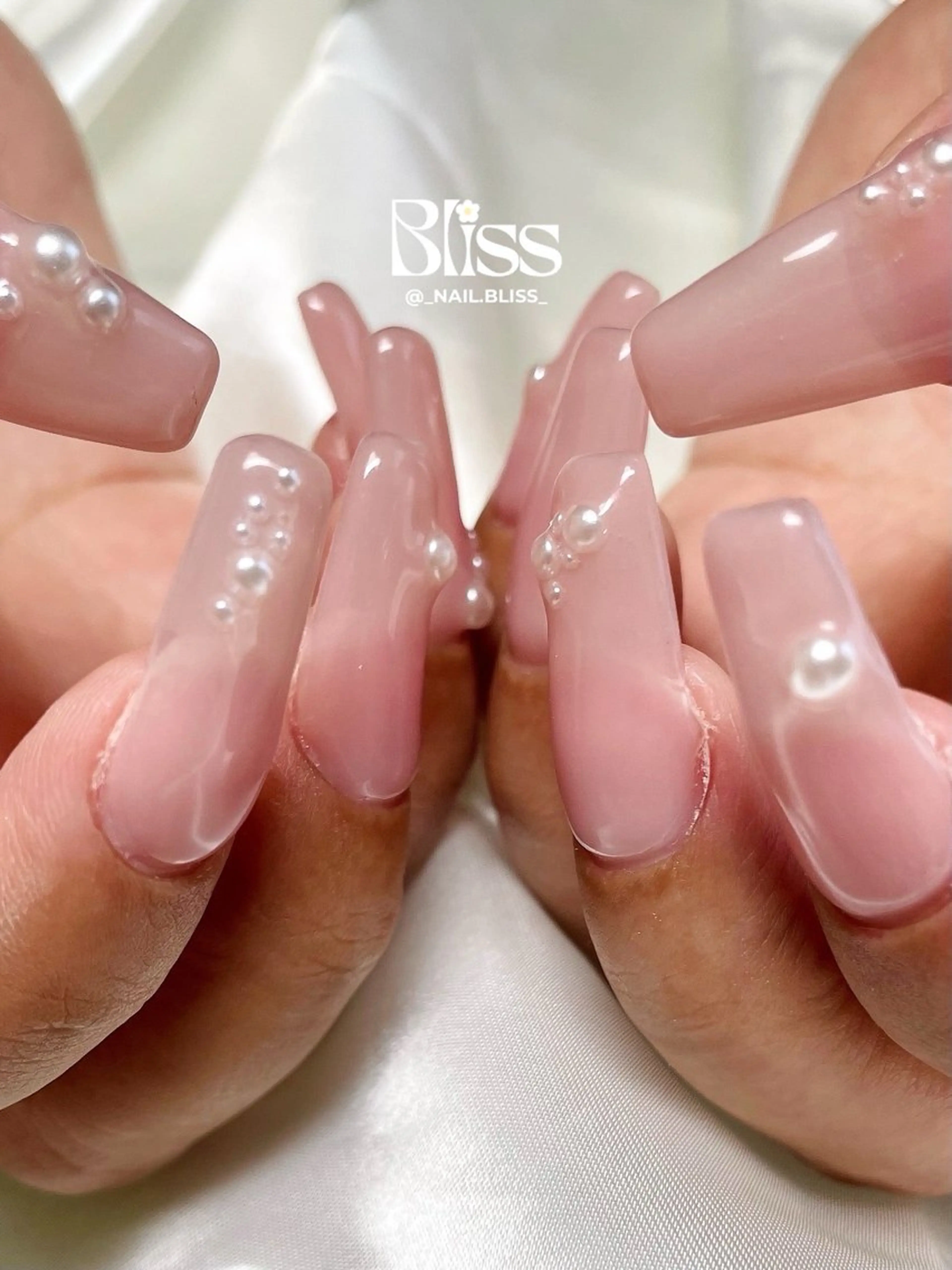 ネイル 持ち込み ハンドネイル NAIL BLISSのネイルデザイン