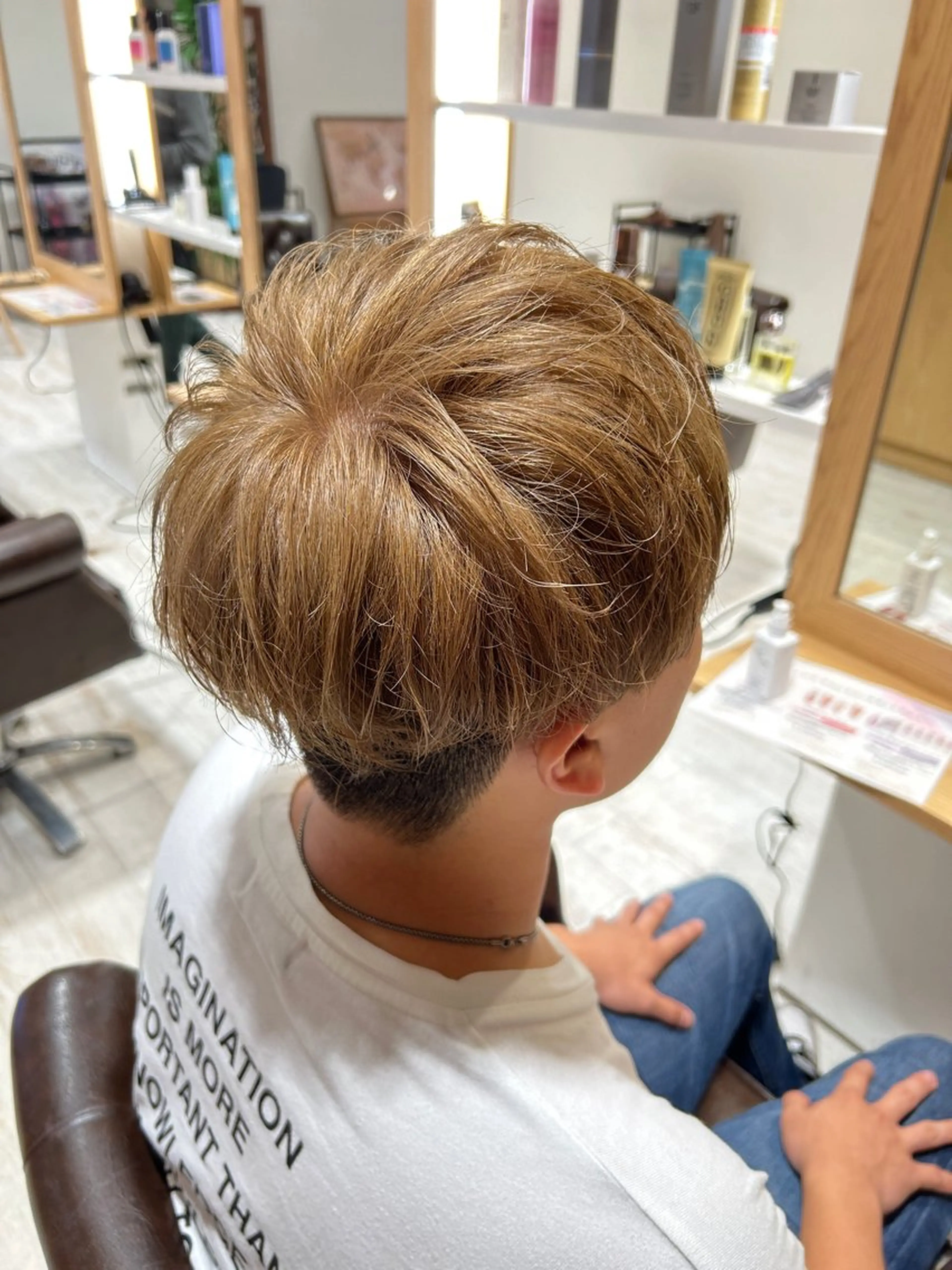 ショート カラー ブロンド sept.【セプト】所属・Hattori Ryukiのヘアスタイル