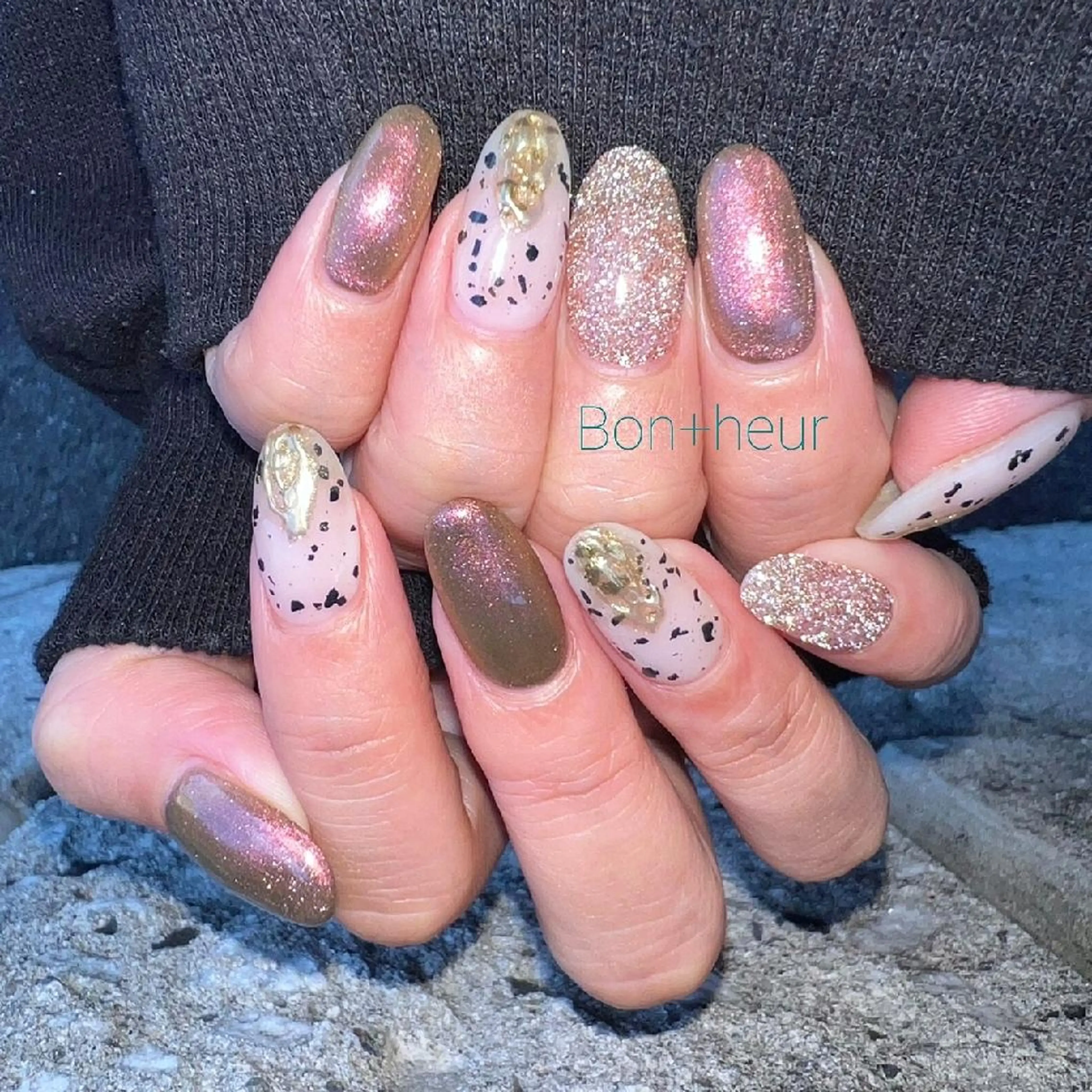 ネイル ブラウン クリアネイル フラッシュネイル ジェルネイル ミラーネイル 宮口 紗子のネイルデザイン