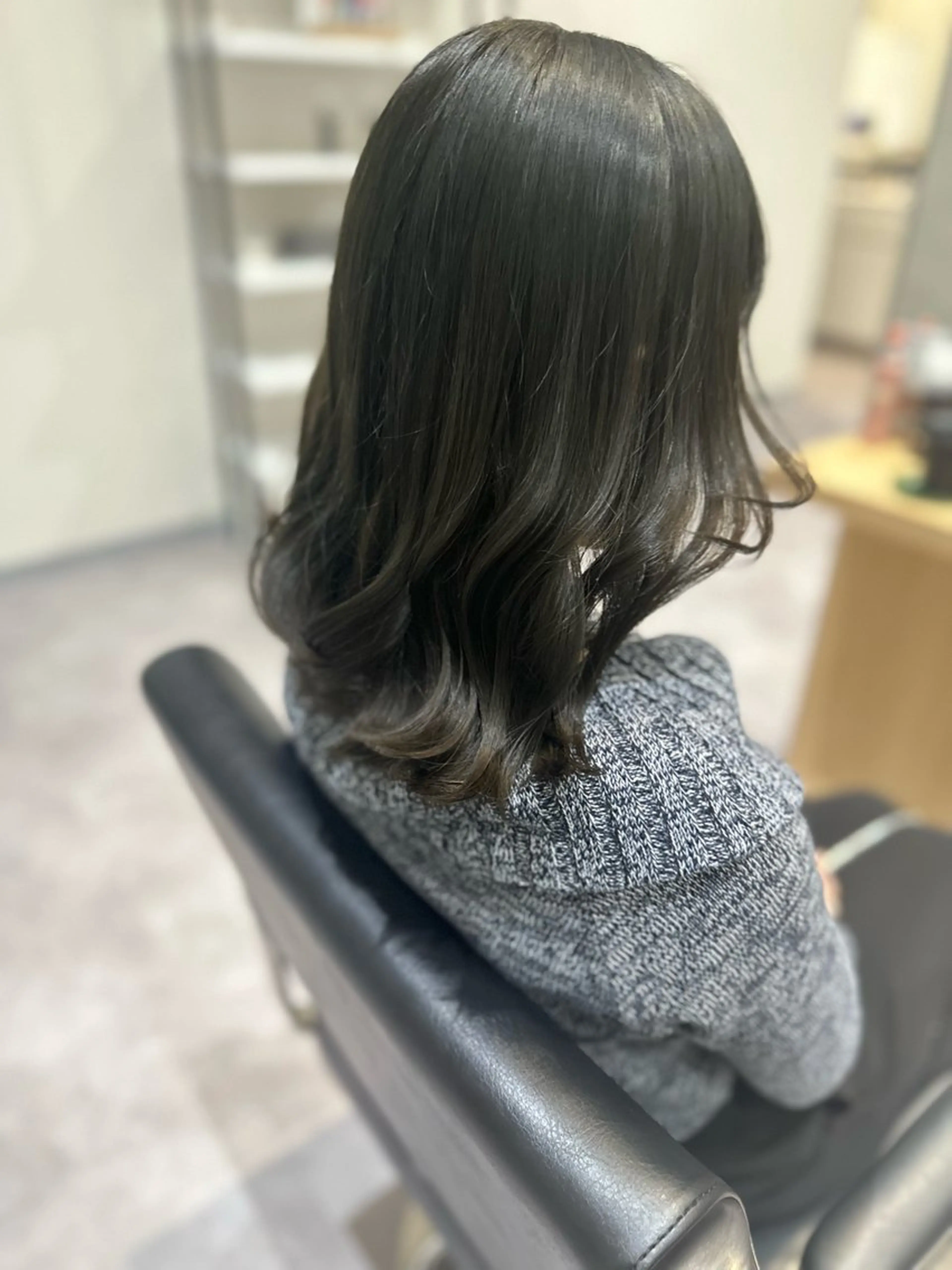 ミディアム カラー グレージュ オリーブグレージュ オリーブグレー FURUSHO 栄店所属・艶髪縮毛矯正 /中山なかやまのヘアスタイル