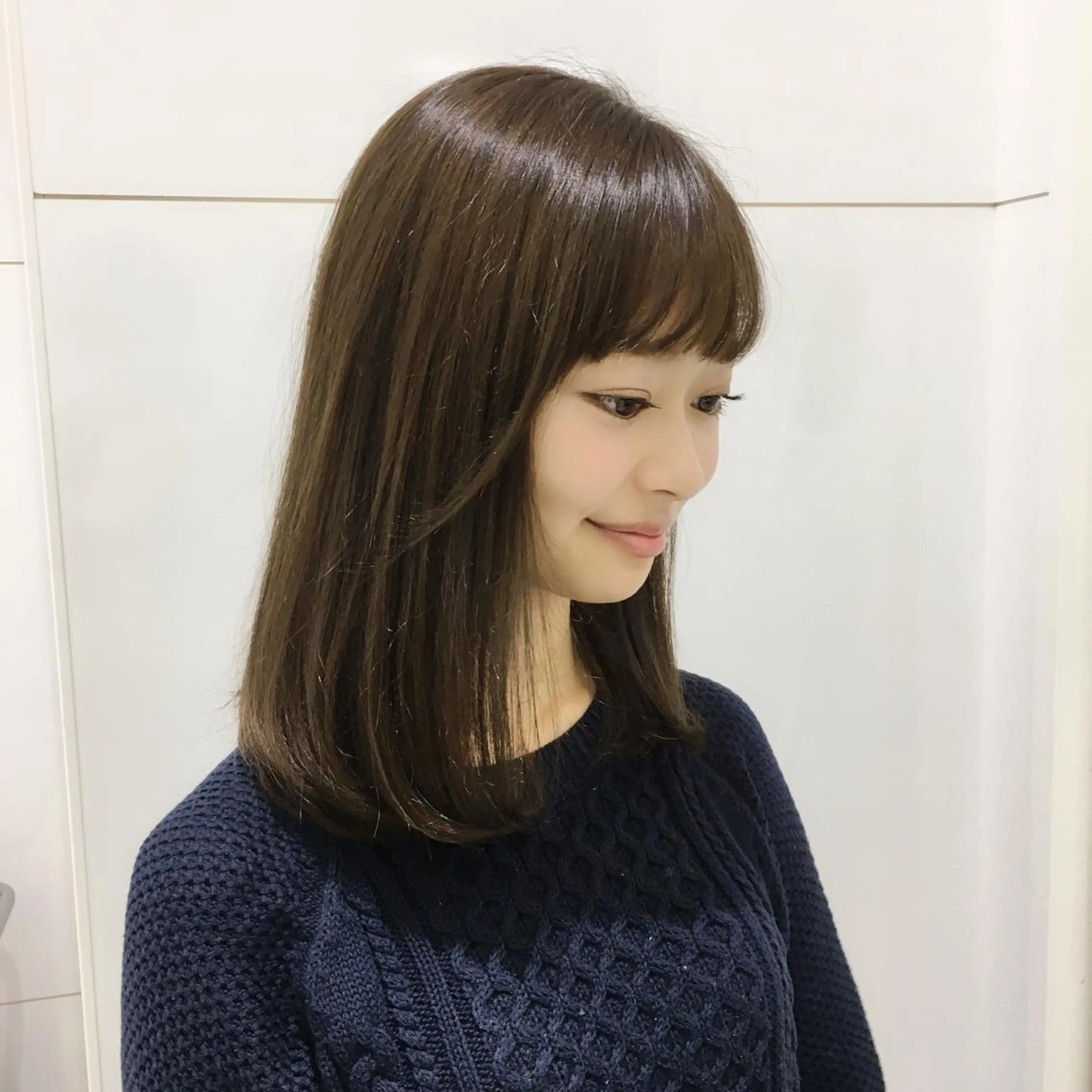 セミロング パーマ セミロングパーマ ストレートパーマ nex the salon vlow所属・趙 英来のヘアスタイル