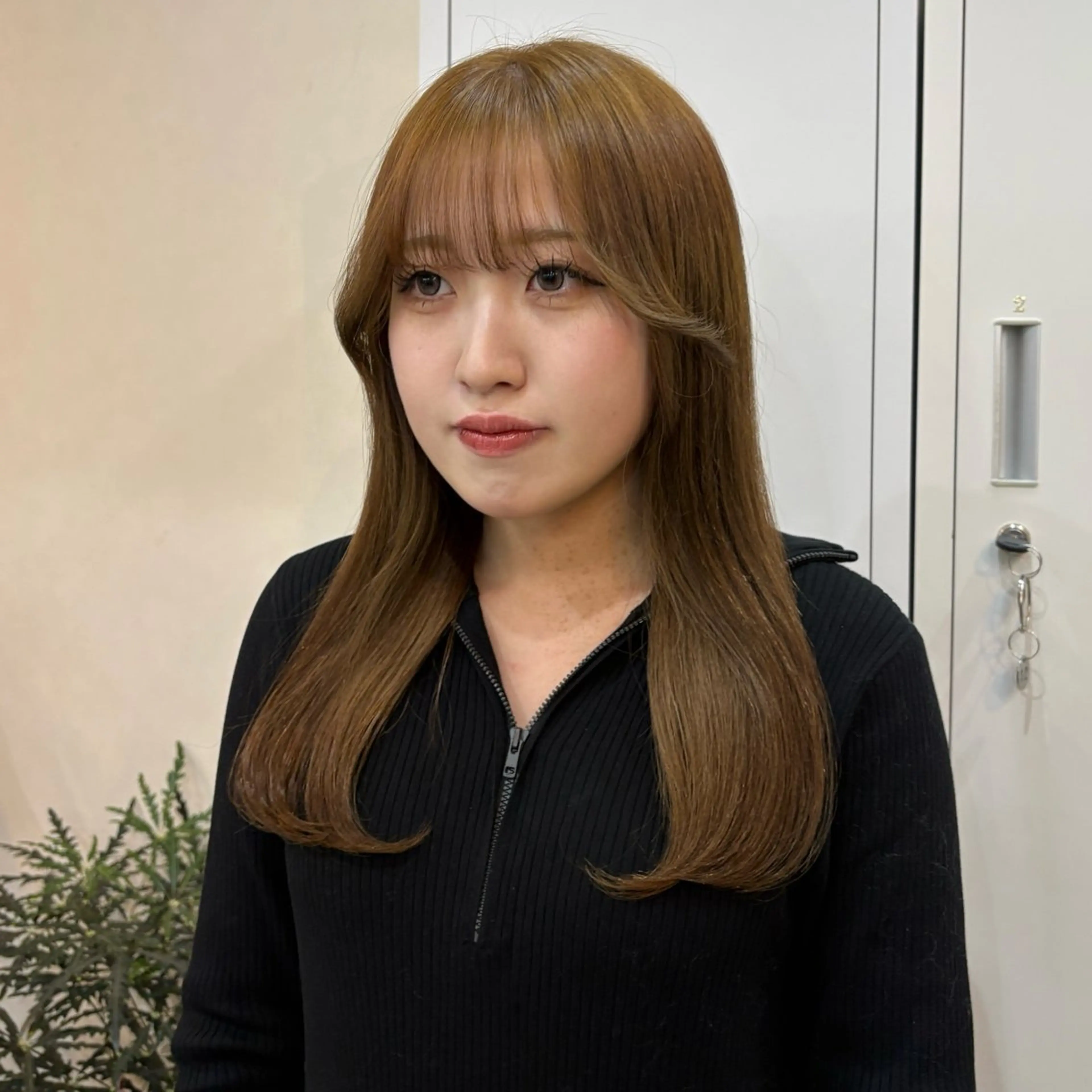 セミロング ヘアカラー トリートメント MIDORI🎀 透明感/ベージュのヘアスタイル