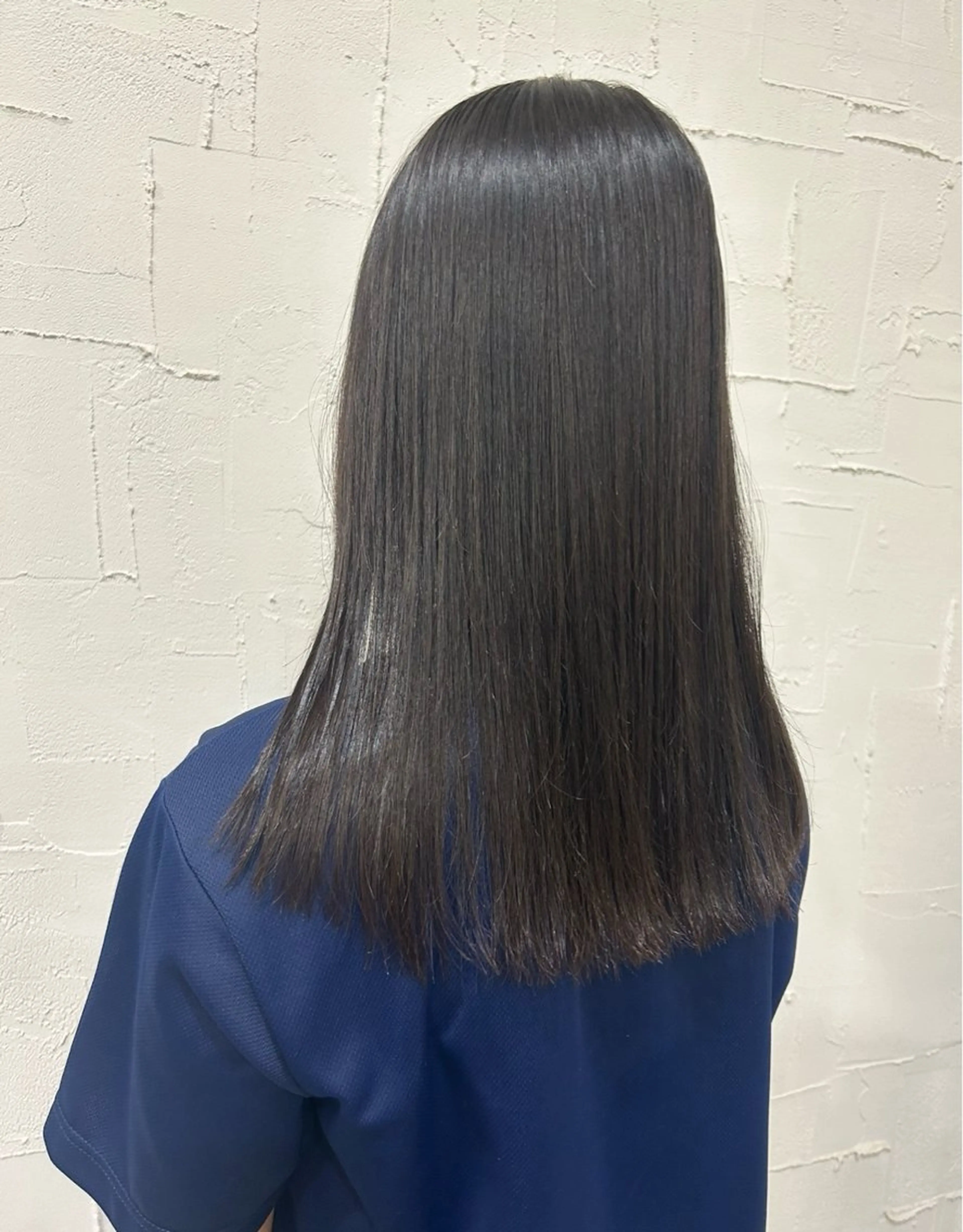 セミロング Hair Design Angelo ヘアーデザインアンジェロ】所属・赤川 えみのヘアスタイル