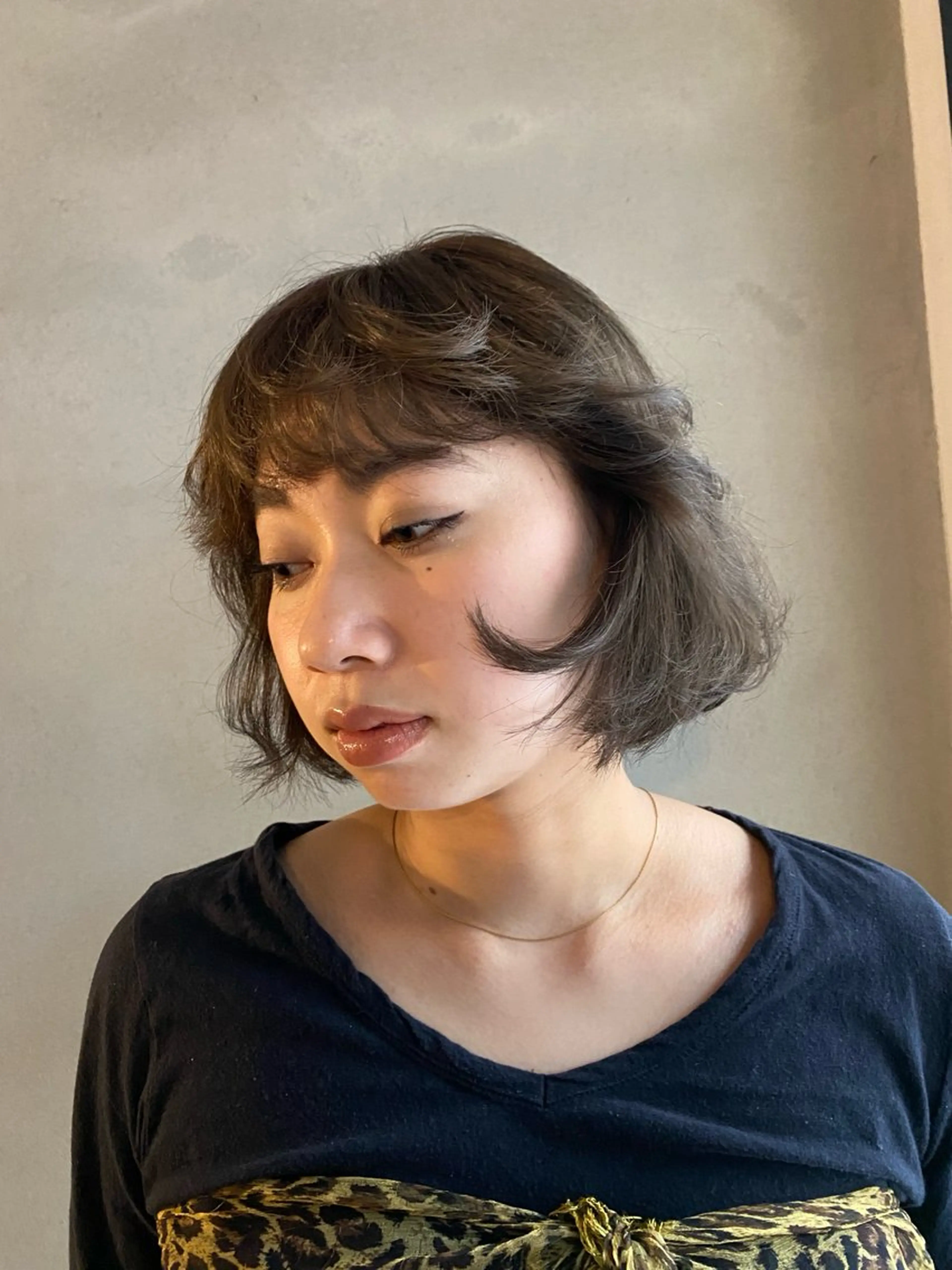 ショート カラー ヘアカラー トリートメント 坂入 美帆のヘアスタイル