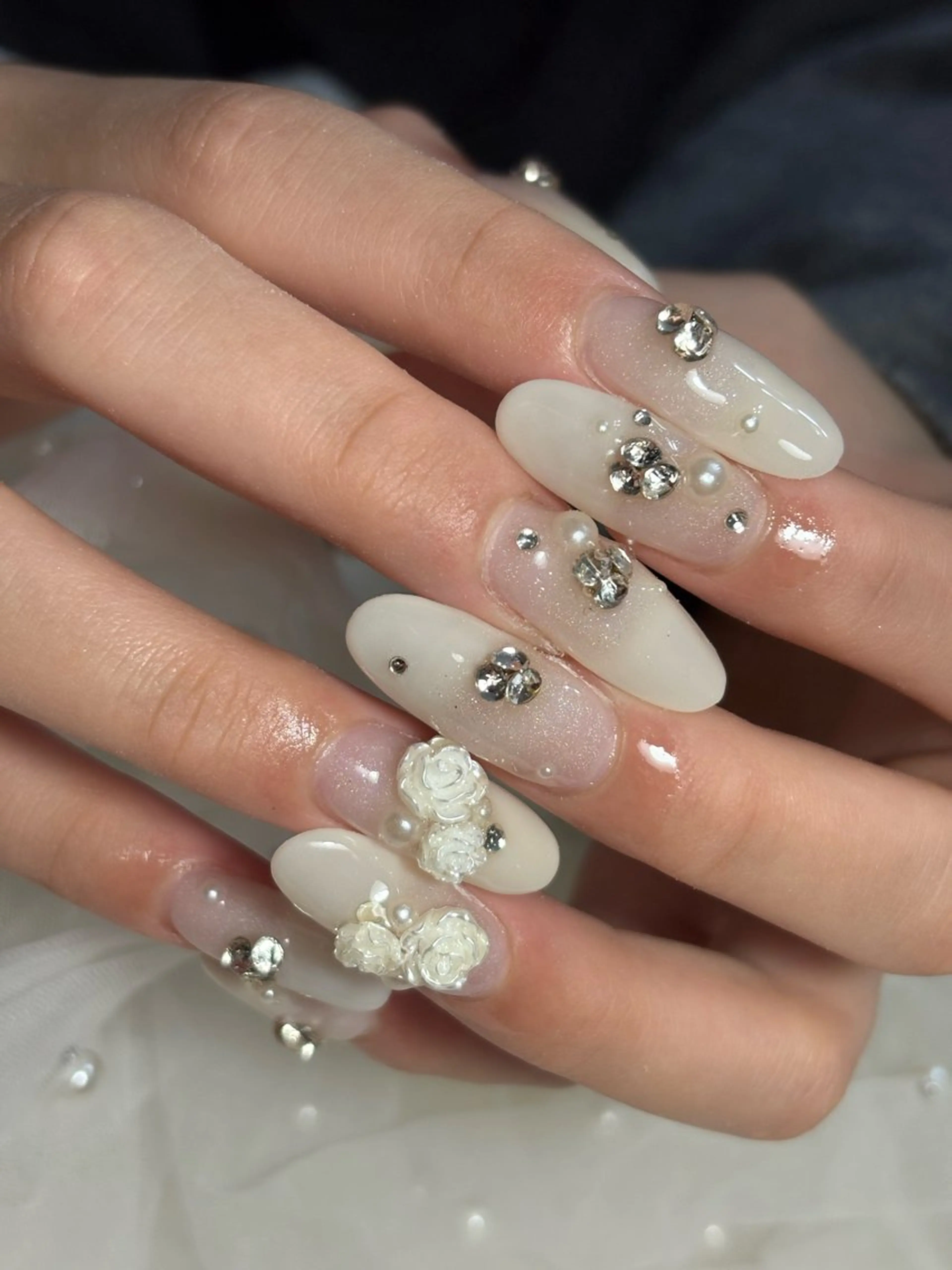 ネイル ハンドネイル フットネイル ✴︎ Delightのネイルデザイン