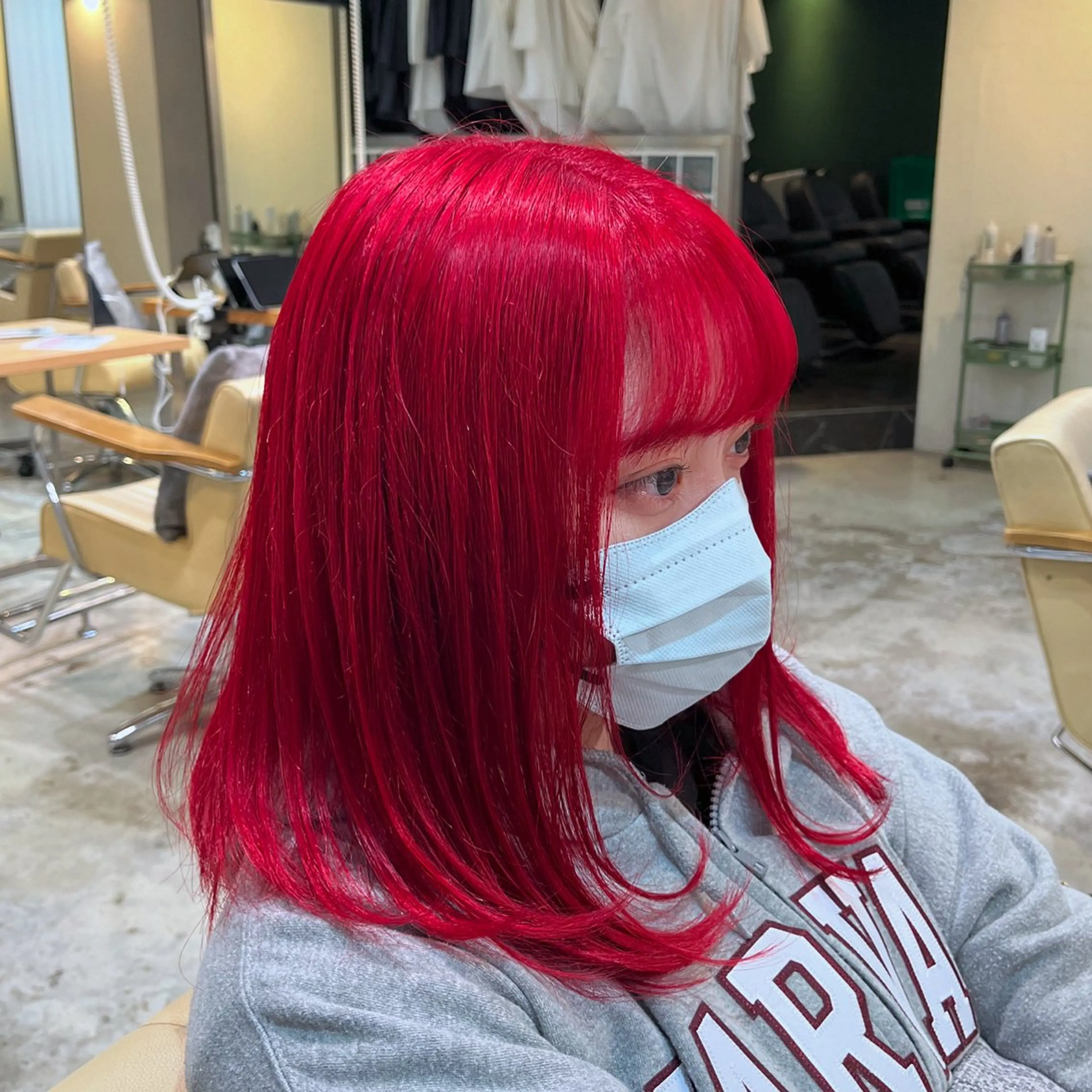 ミディアム カラー 鷲田 晴輝のヘアスタイル