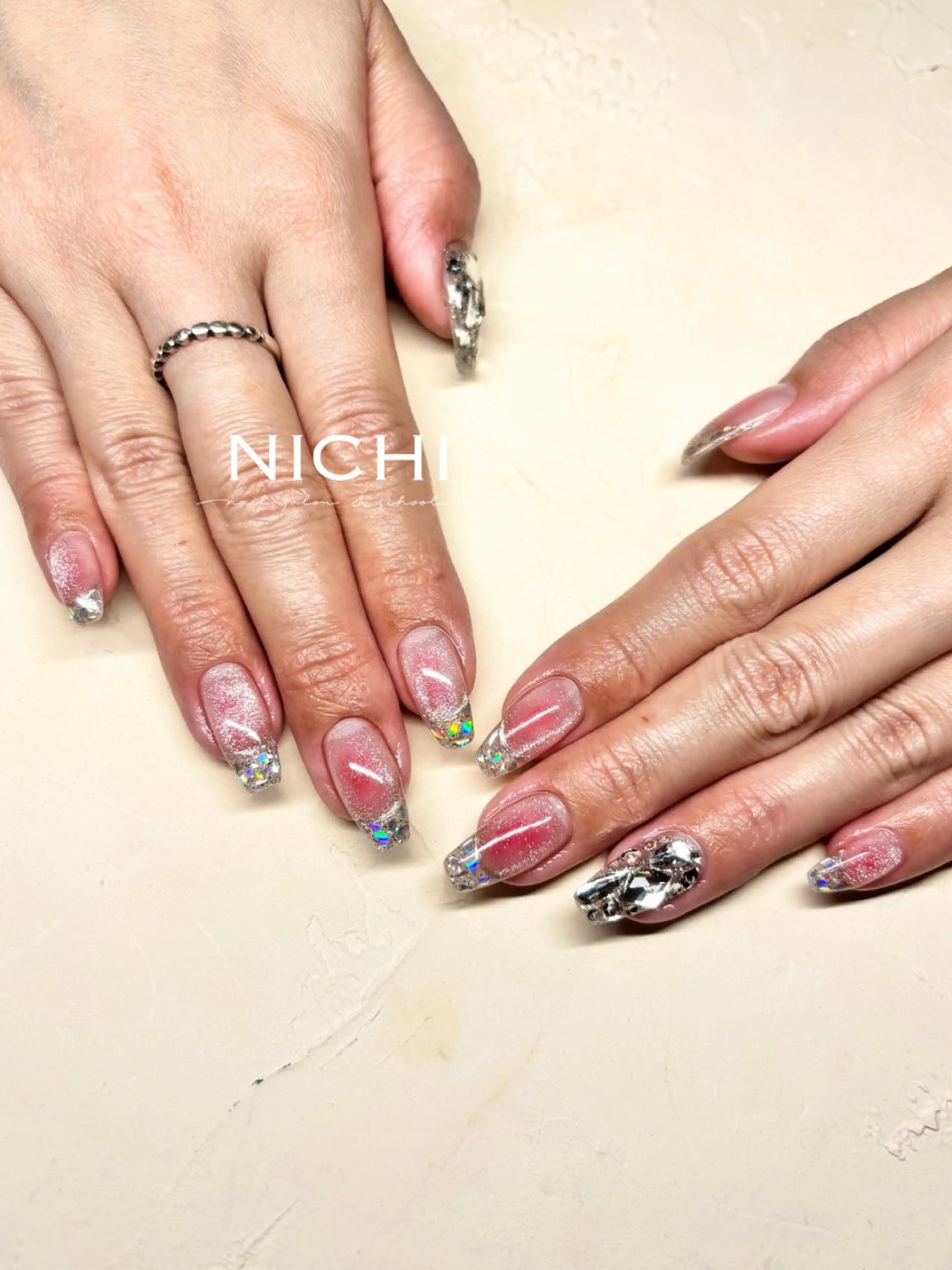ネイル NICHI nail salon & school所属・NICHI 田所梨英のネイルデザイン