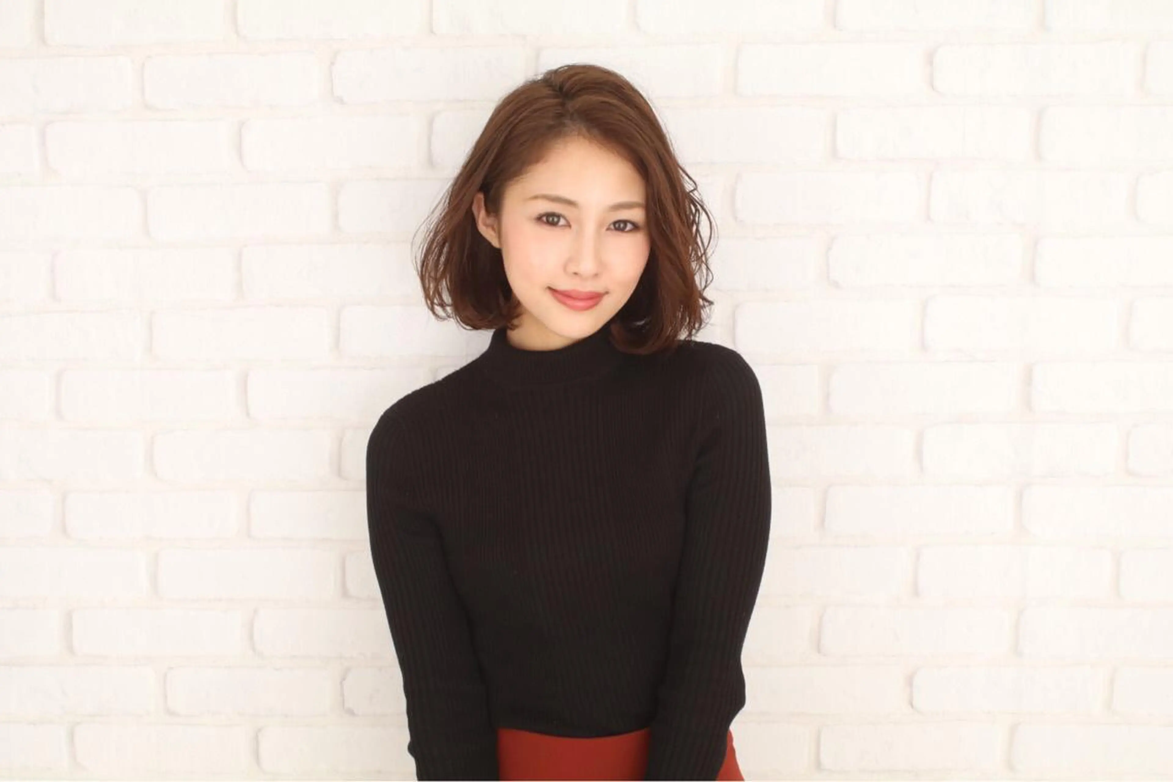 ミディアム カラー noa ノアのヘアスタイル