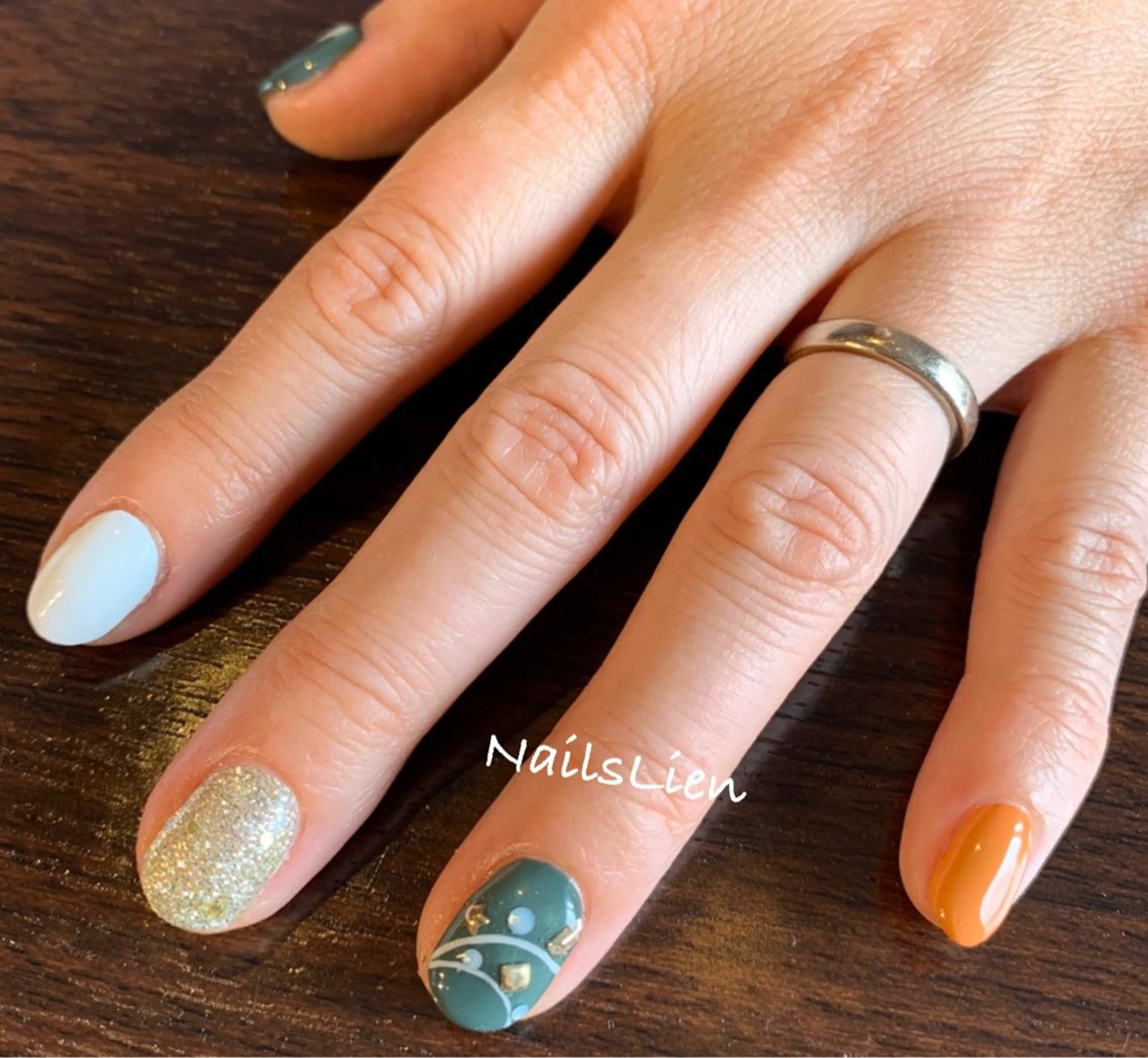 ネイル 冬ネイル クリスマス 凛 リンのネイルデザイン