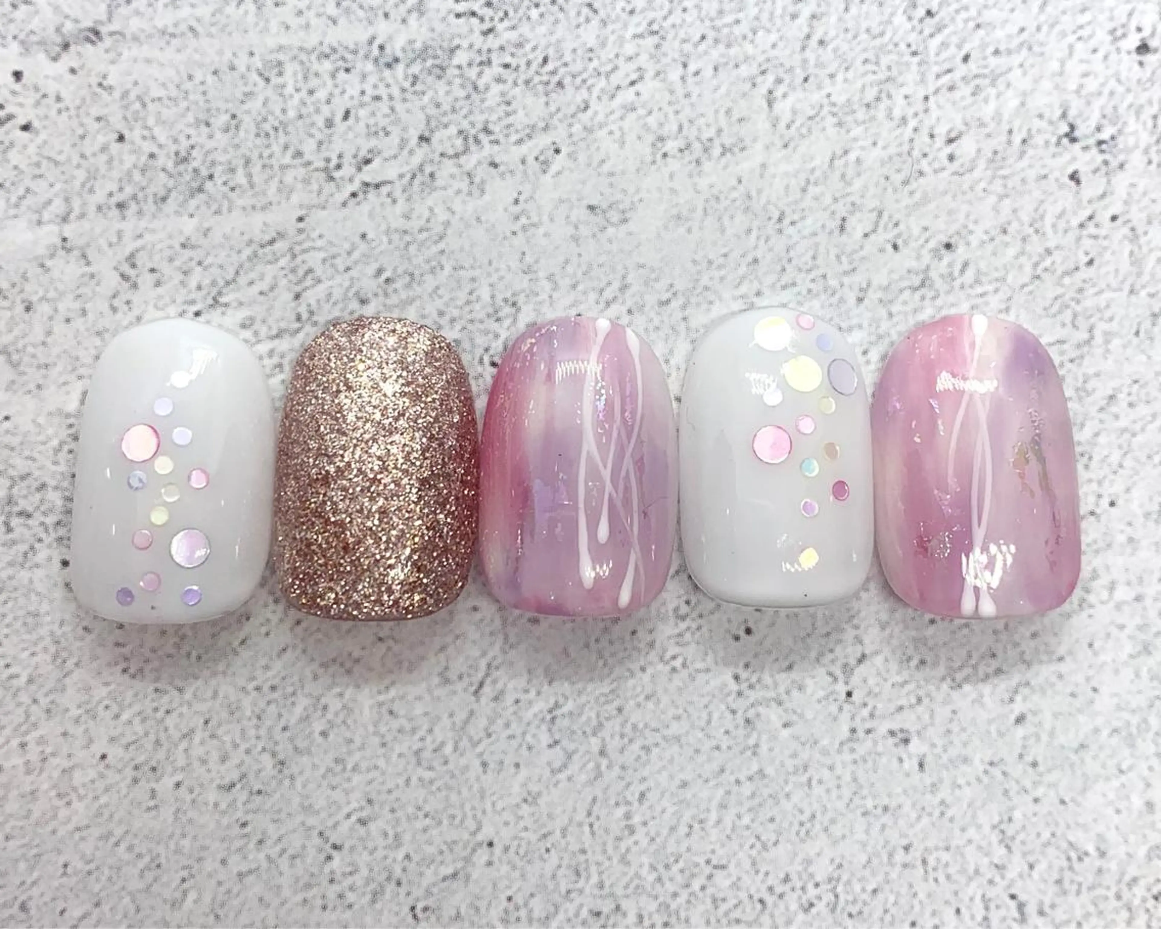 ネイル 寺田 遥菜のネイルデザイン