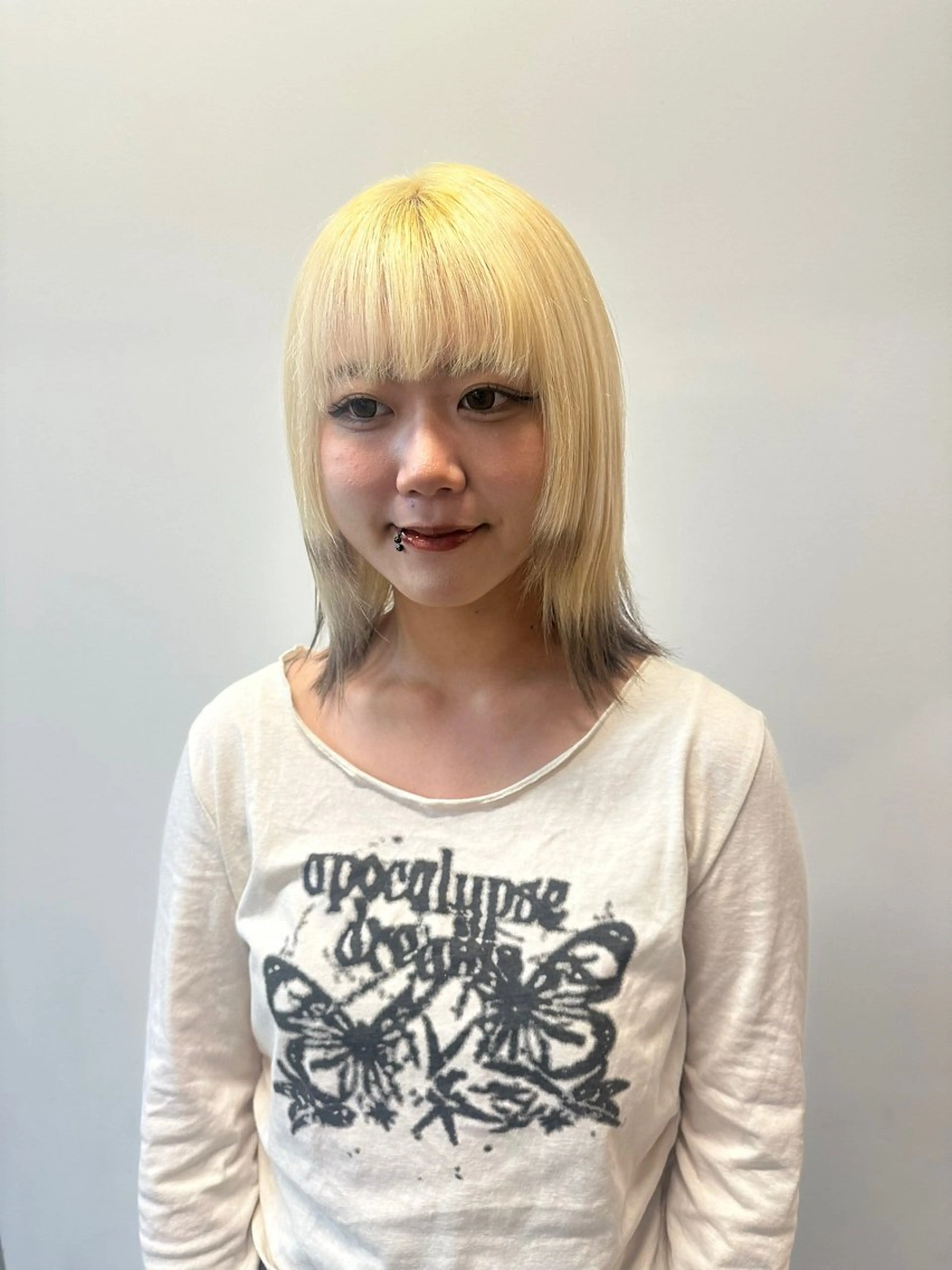 ミディアム カラー ブロンド デザインカラー ダブルカラー 【sica】 nanaのヘアスタイル