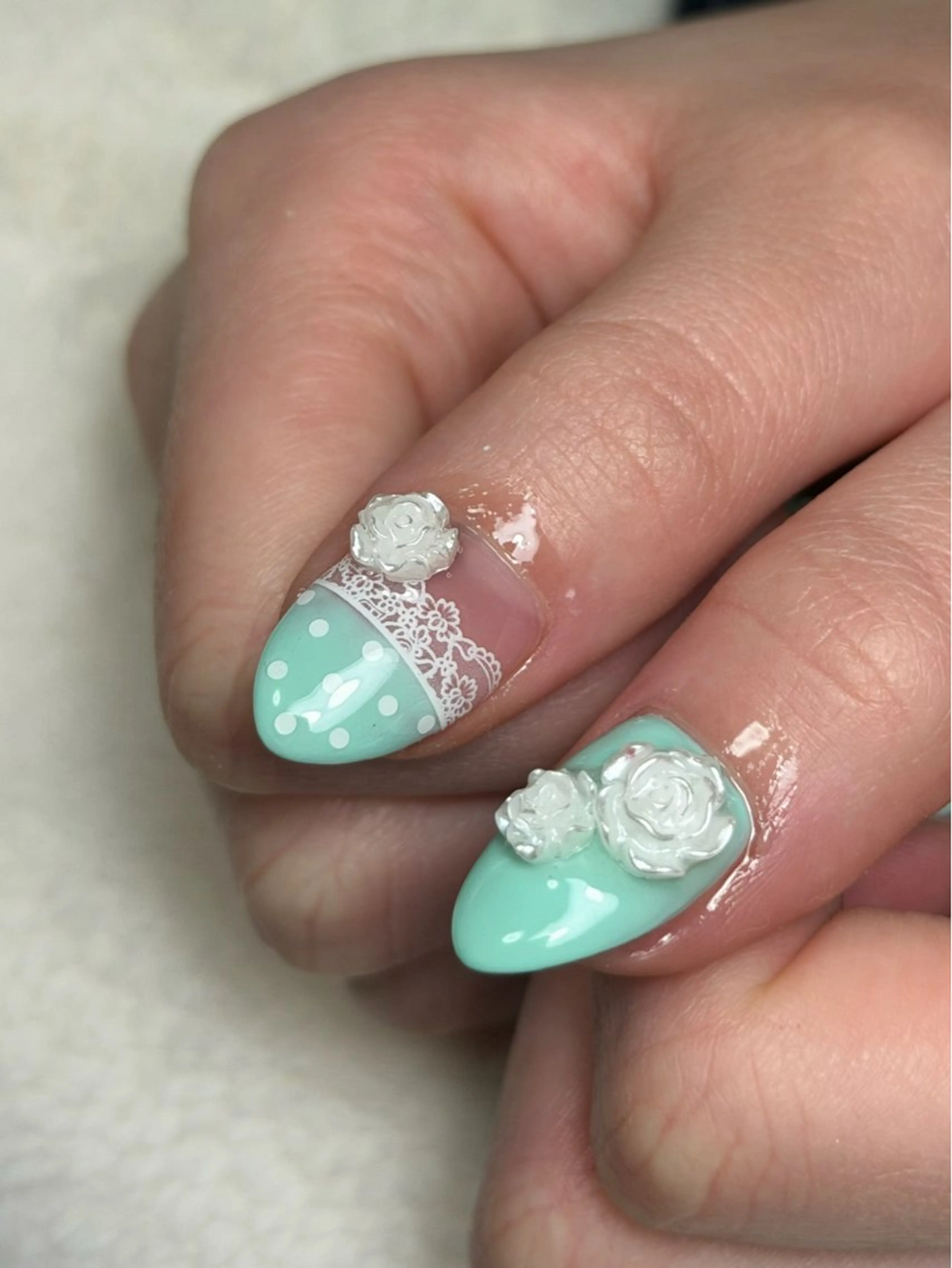 ネイル ハンドネイル dimples yuki🎀 ꒷꒦♡のネイルデザイン