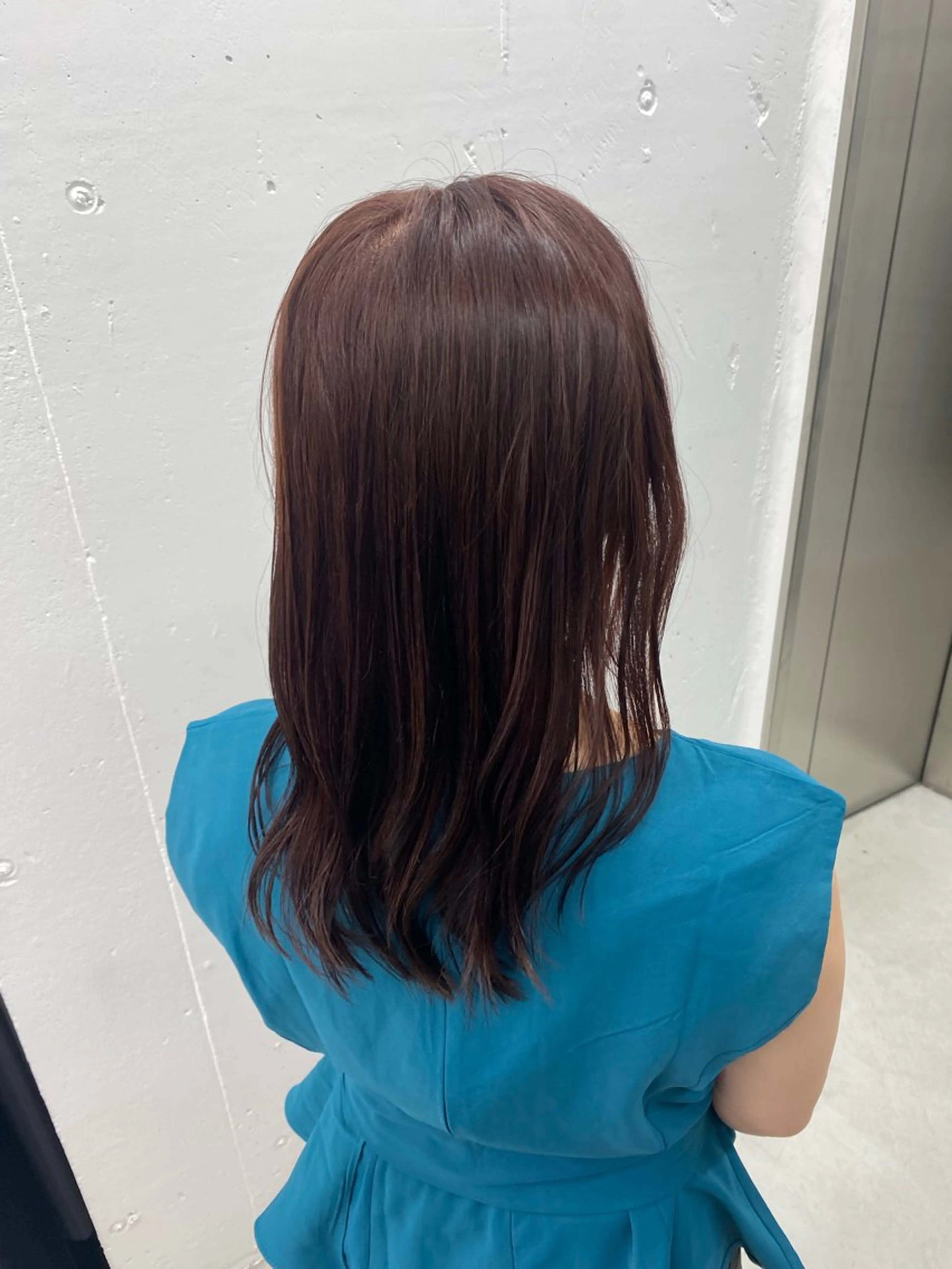 ミディアム カラー 🐶ひかる🐶 JILLSTUDIOのヘアスタイル