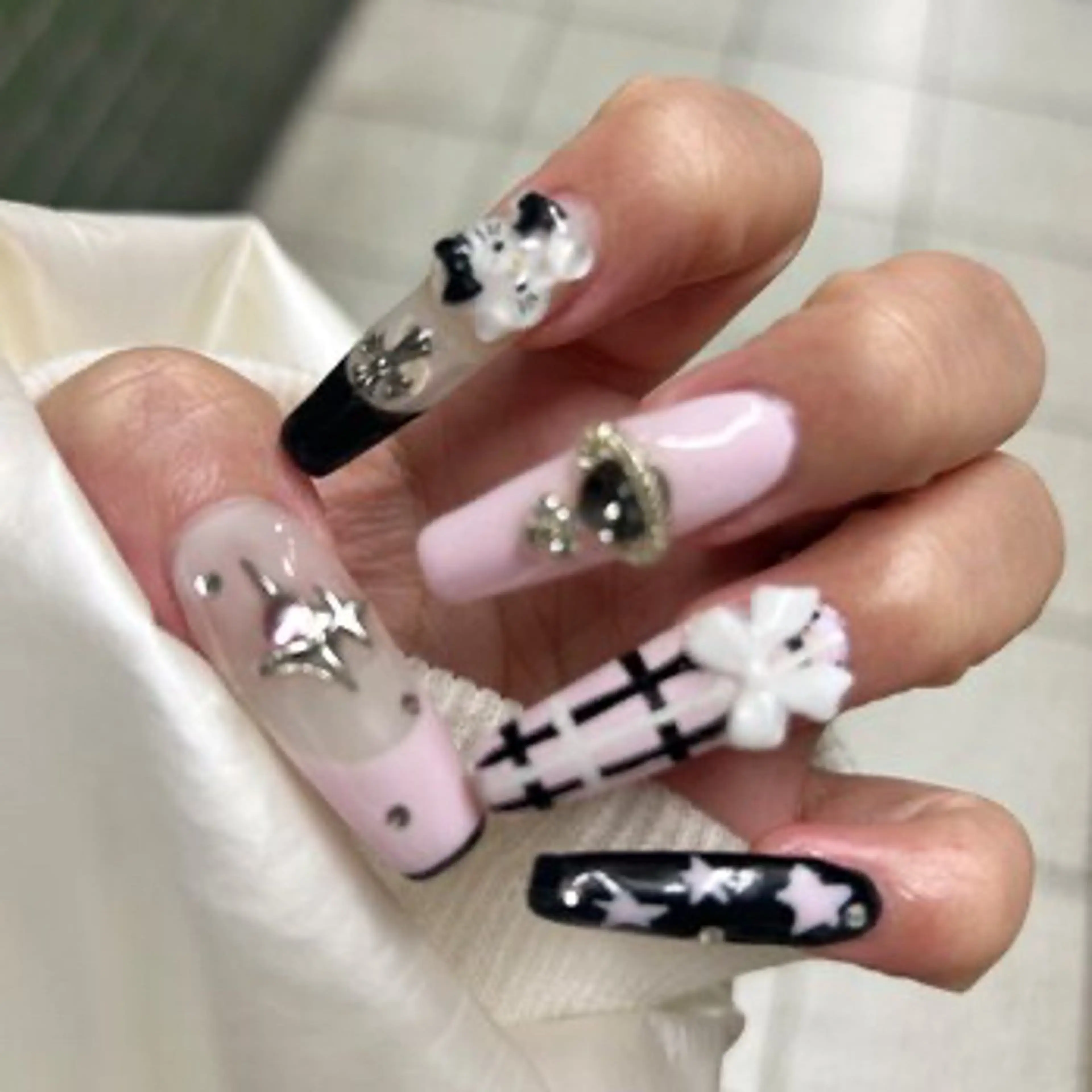 ネイル nail salon Yuna所属・ネイルサロン yunaのネイルデザイン
