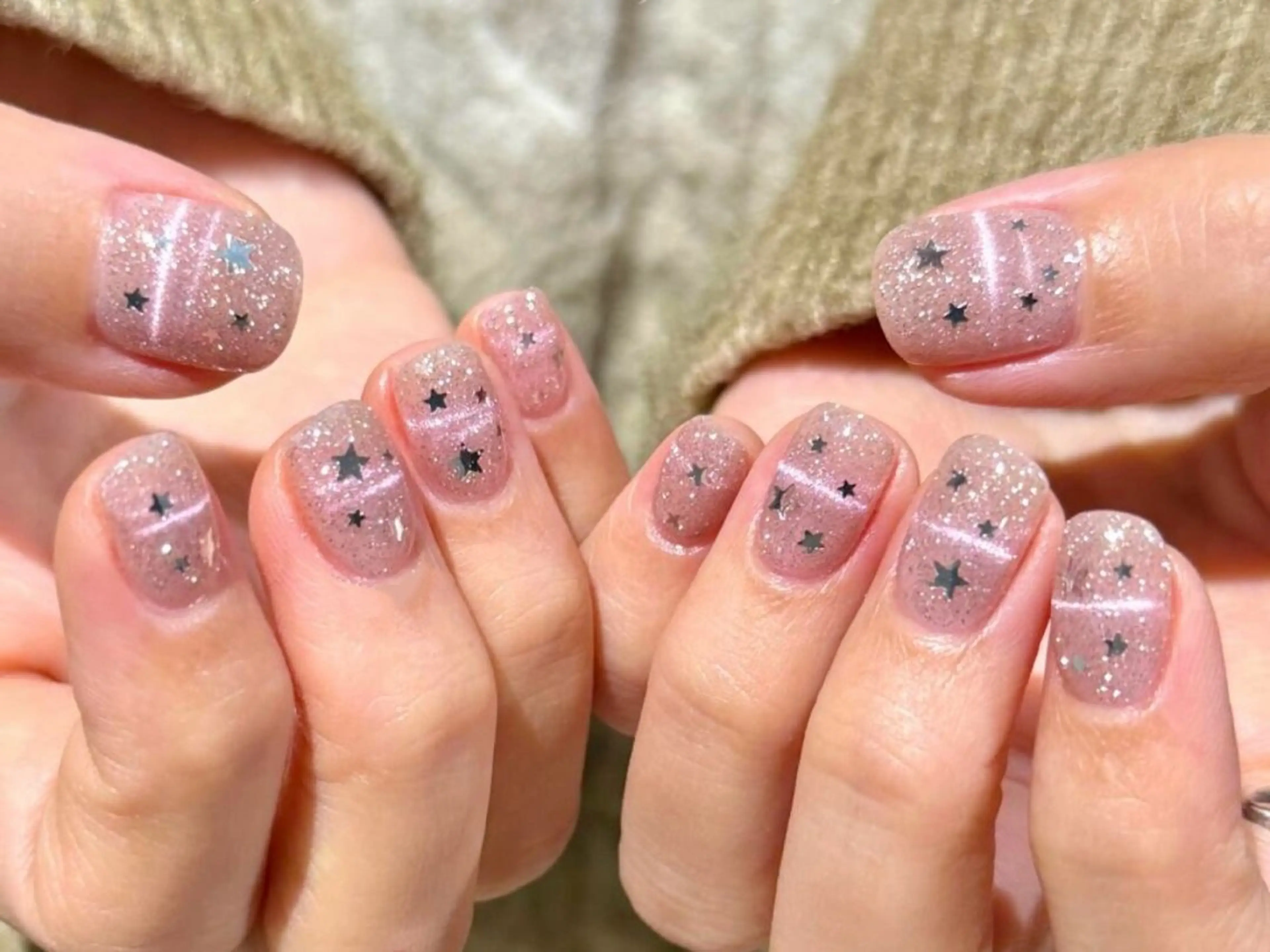 ネイル オーロラネイル 長さ出し フレンチネイル ジェルネイル ガラスフレンチ ハンドネイル Rela・S NAILのネイルデザイン