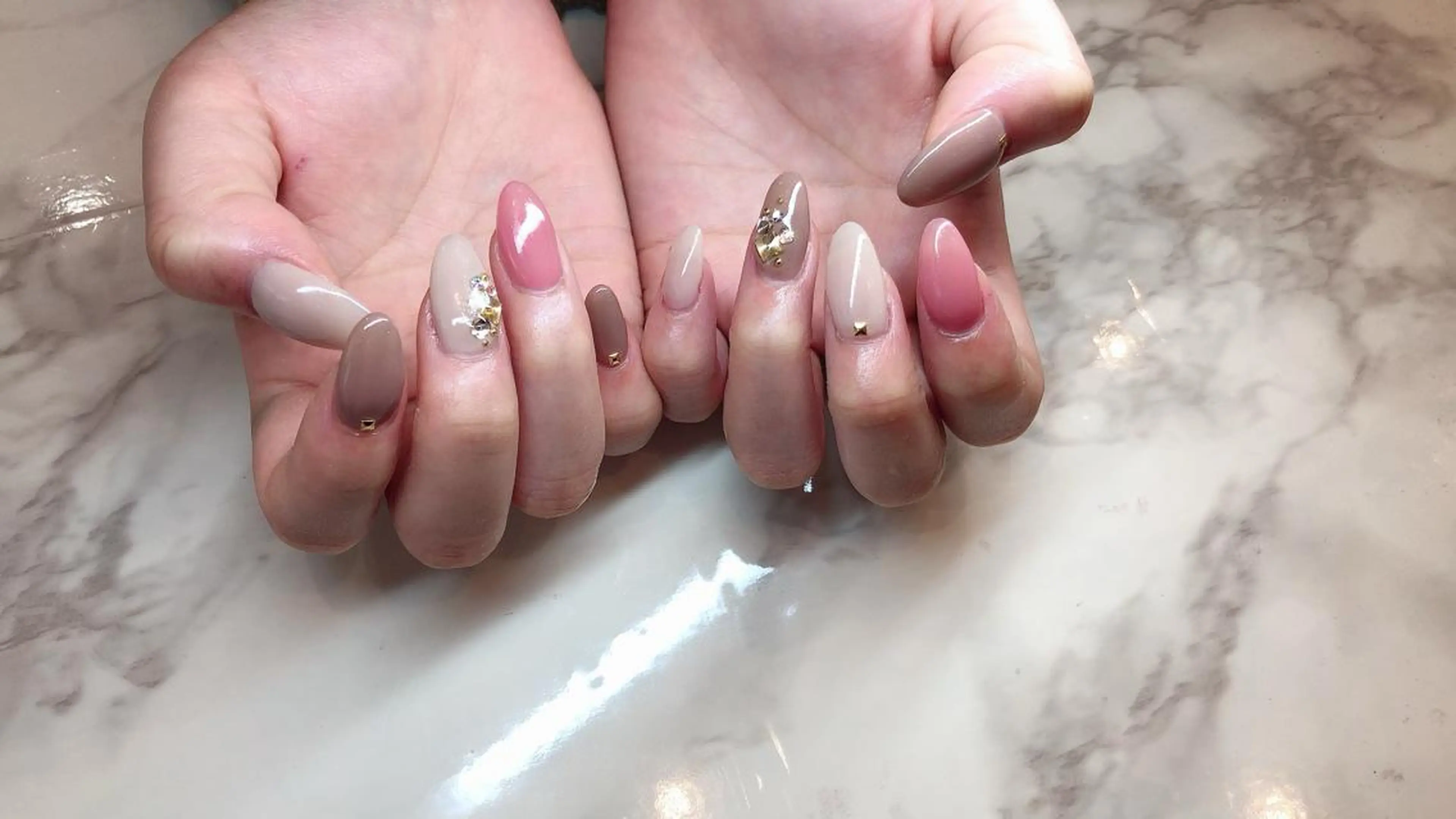ネイル noix nail &eyeのネイルデザイン