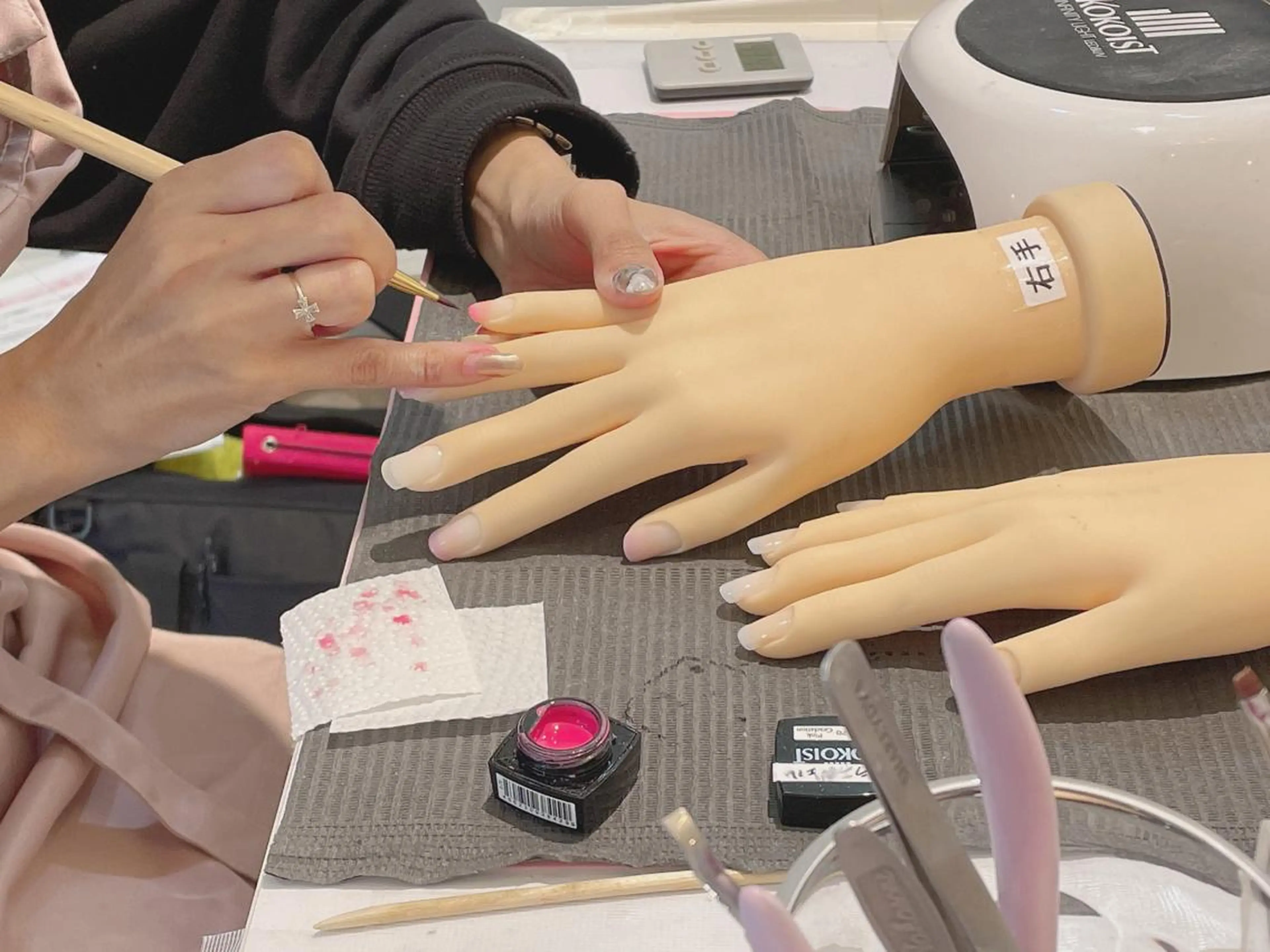 ネイル SINCERELY シンシアリー🌈のネイルデザイン