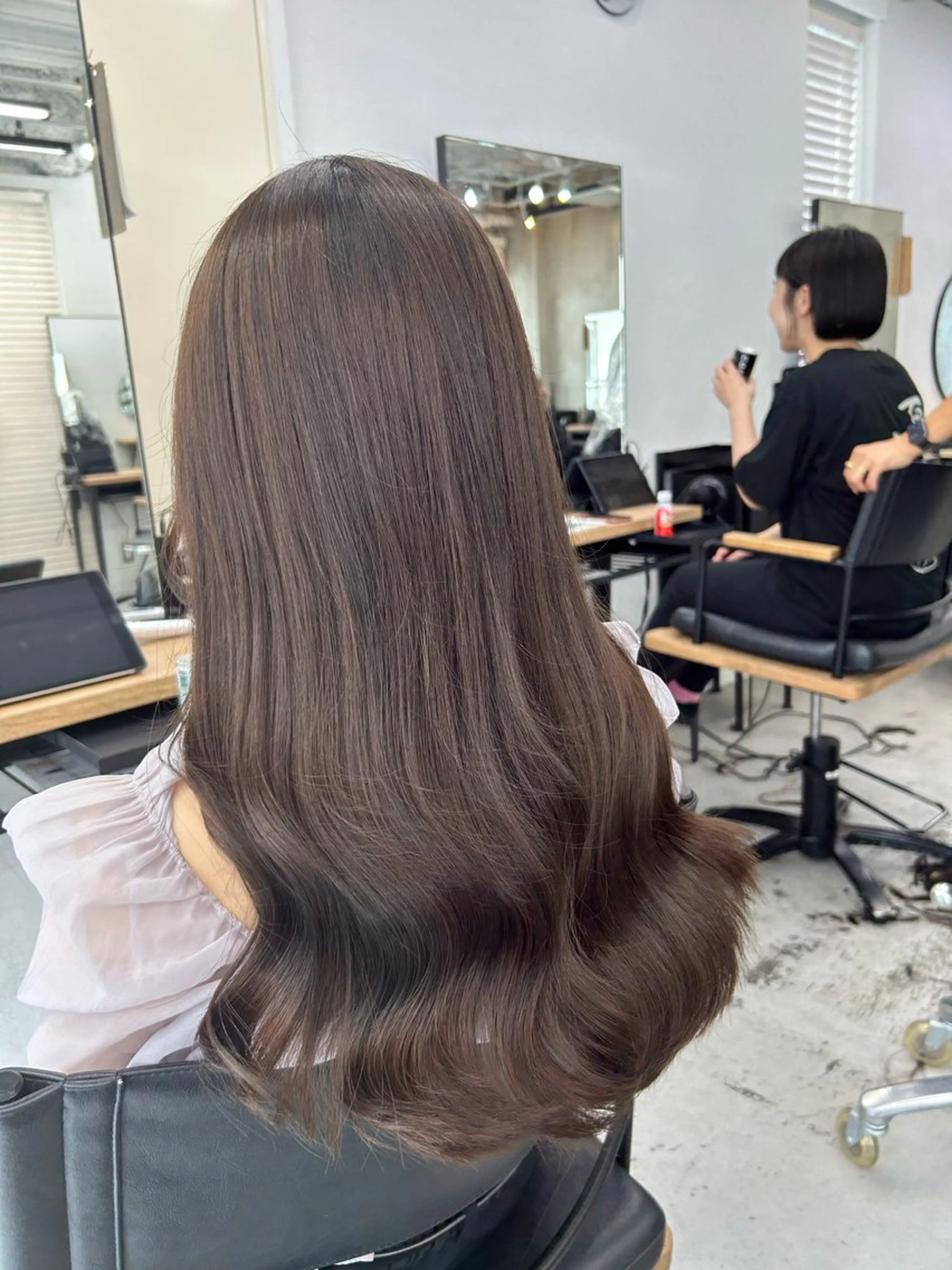 ロング カラー ブリーチ ダブルカラー ブリーチなしカラー ロング トリートメント RYOSUKE ハイトーンのヘアスタイル