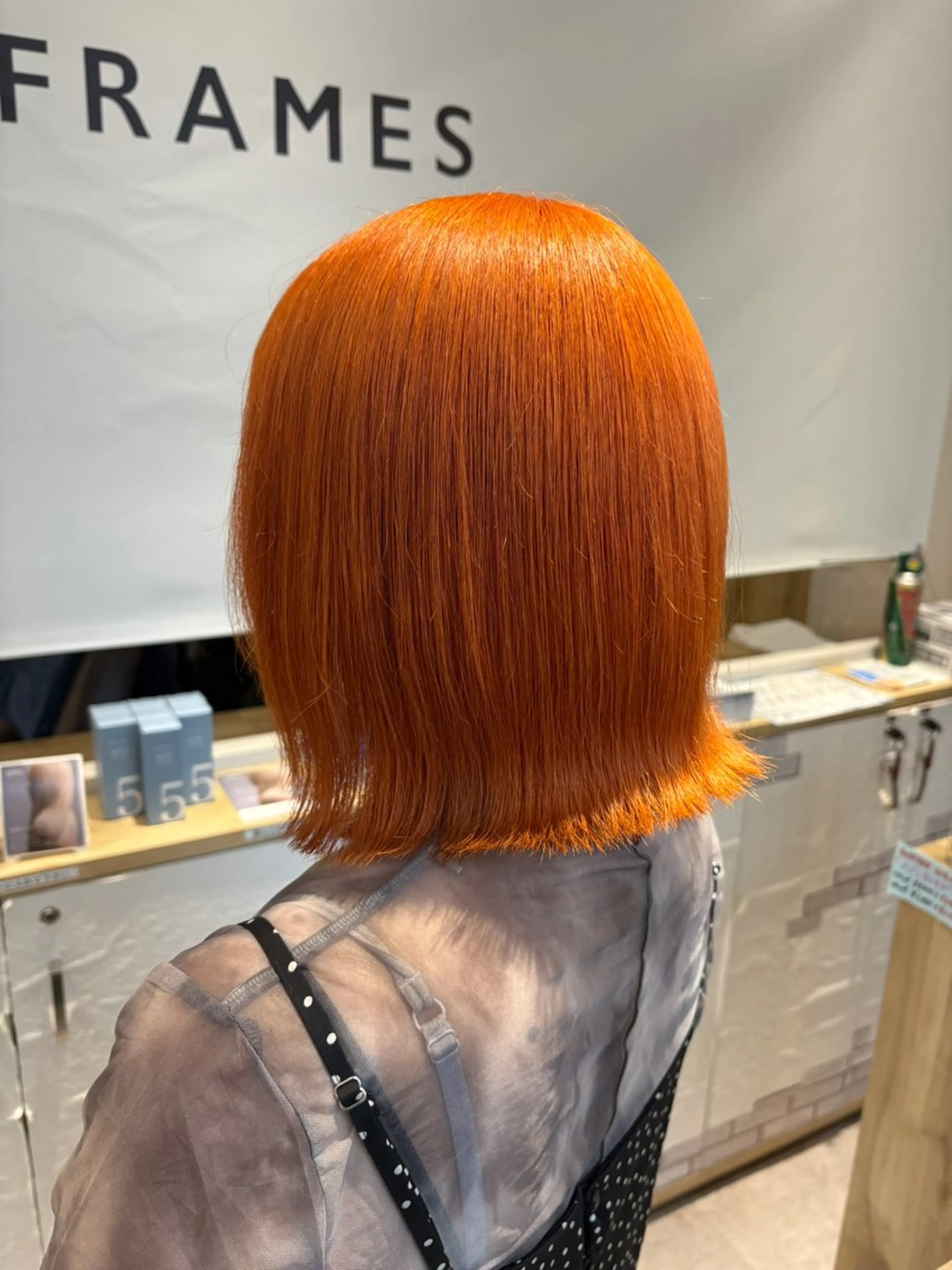 ミディアム カラー 中尾 唯音名のヘアスタイル