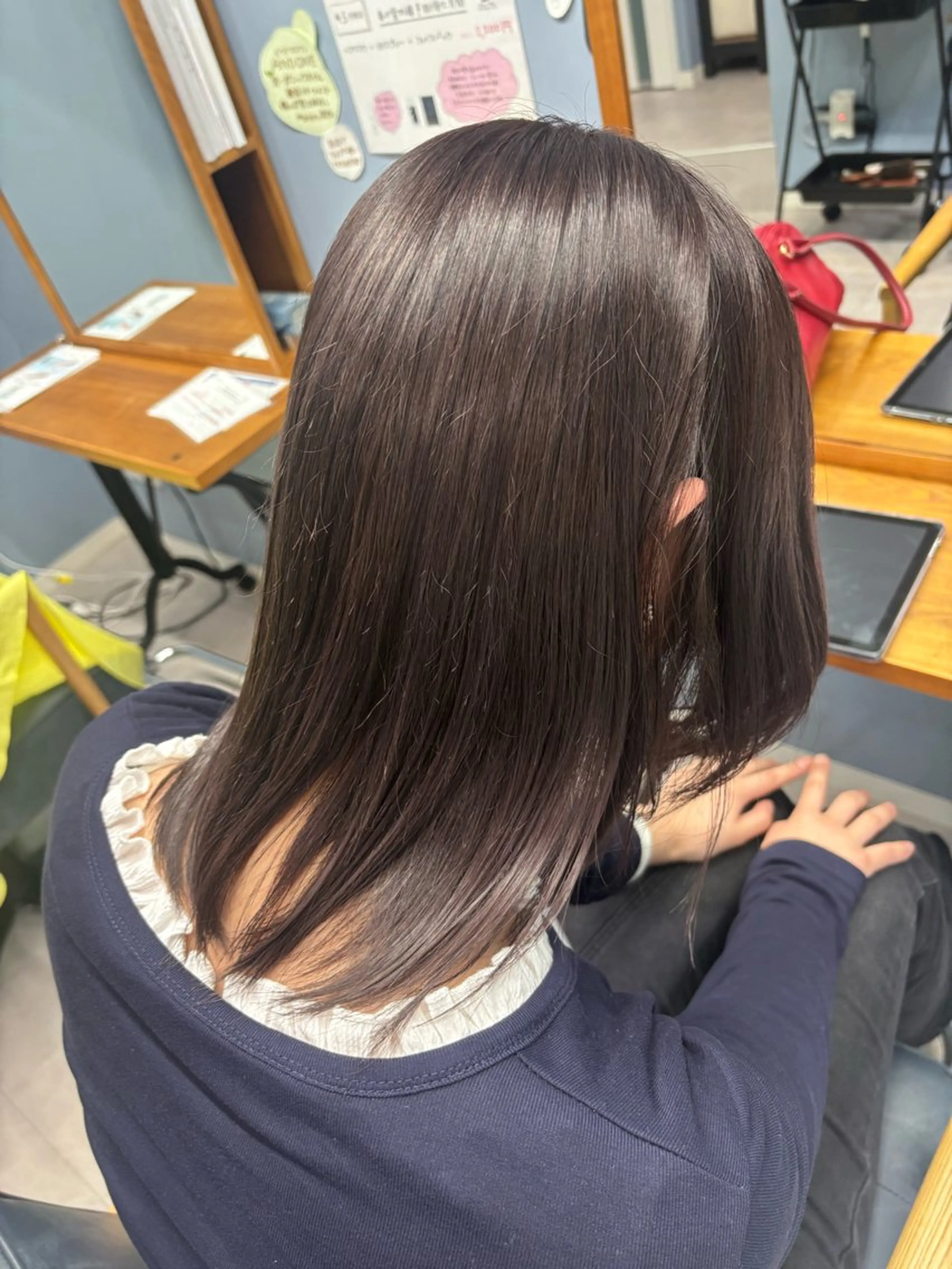 ミディアム カラー グレージュ ラベンダーカラー ラベンダーグレージュ ラベンダーグレー カット ヘアカラー remile西台店所属・つばた みゆ🦋のヘアスタイル