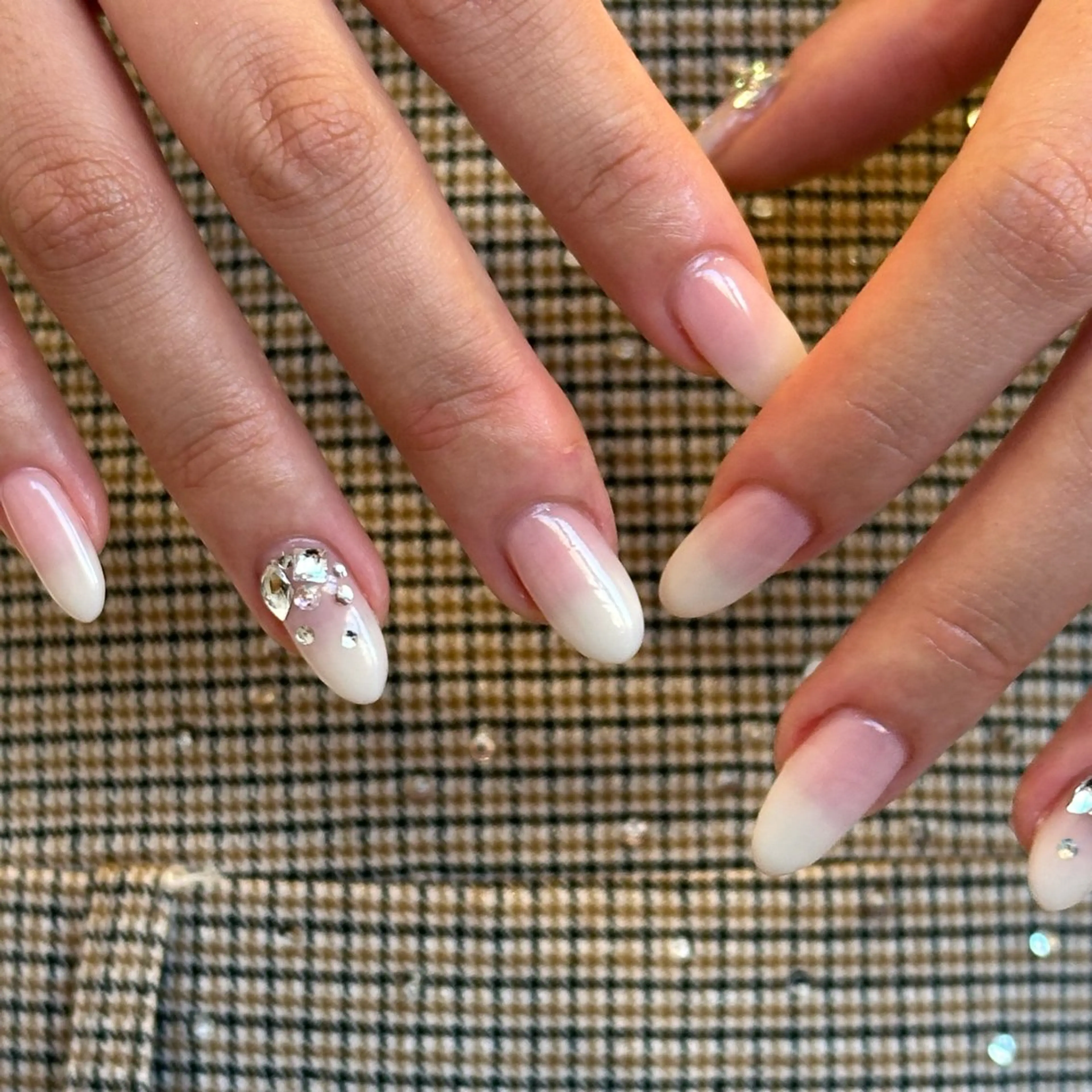 ネイル ハンドネイル COIN  nail hinataのネイルデザイン