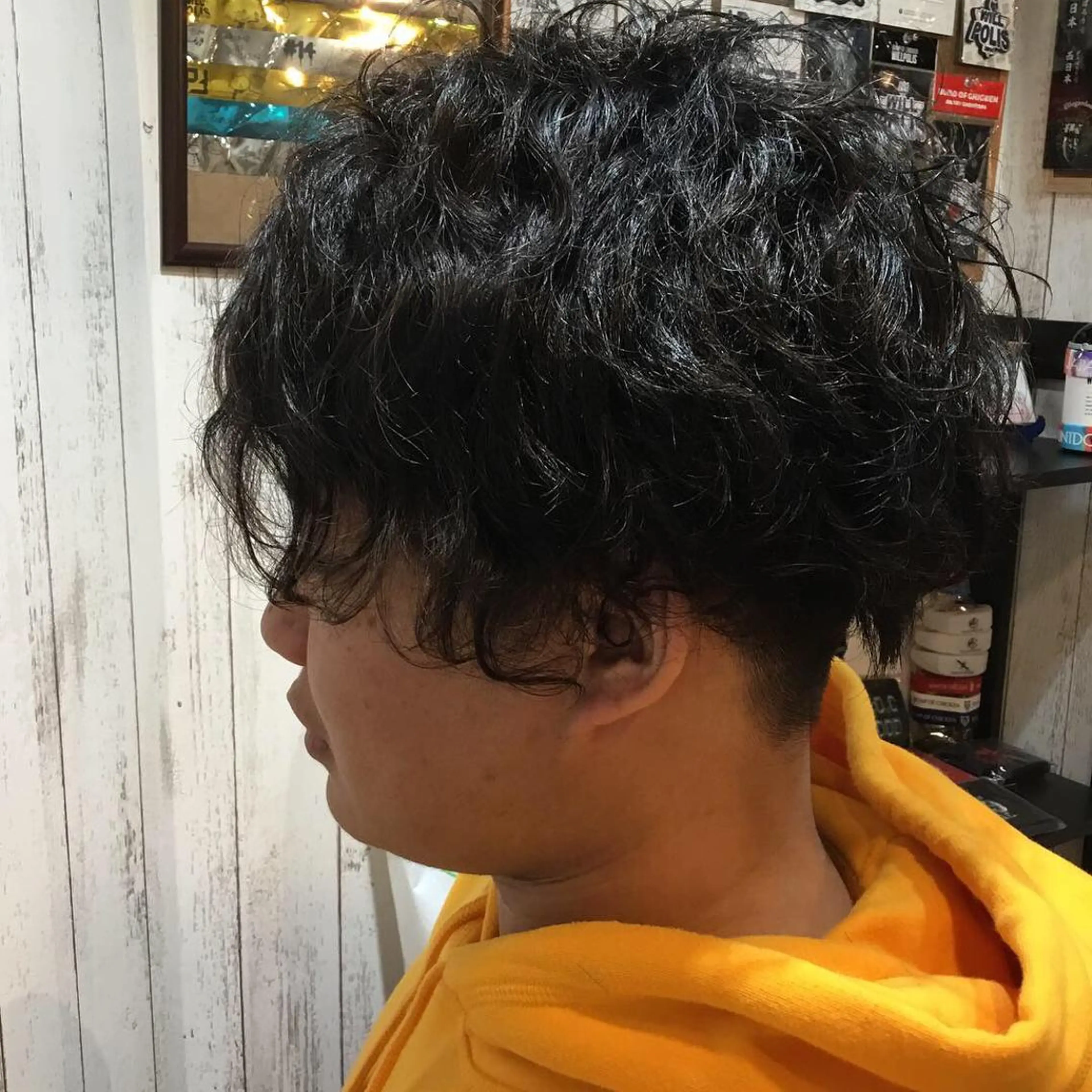 ショート パーマ メンズ embrace エンブレイスのヘアスタイル