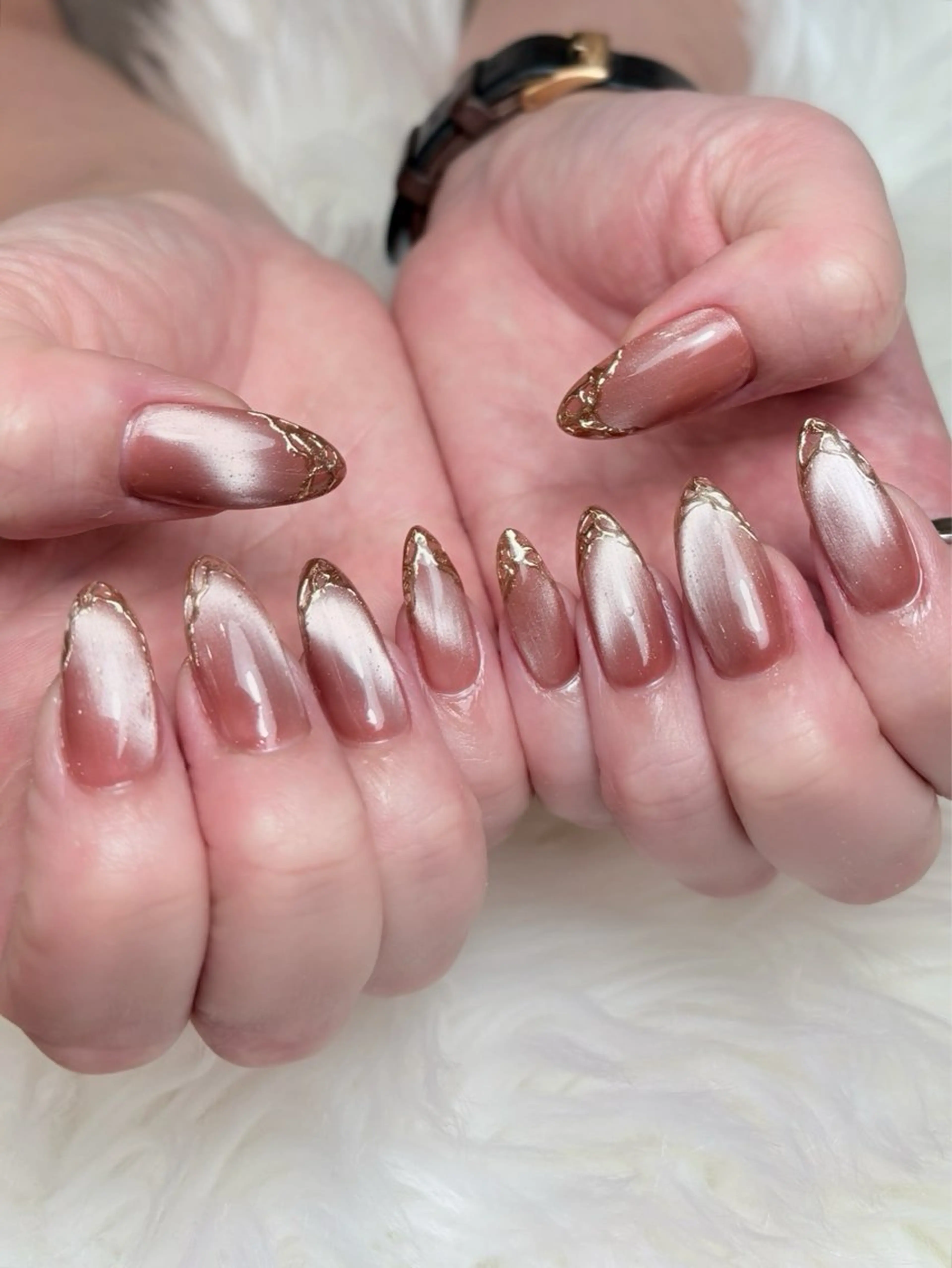 ネイル マグネットネイル ミラーネイル ハンドネイル Nail ameria megu所属・ameria meguのネイルデザイン